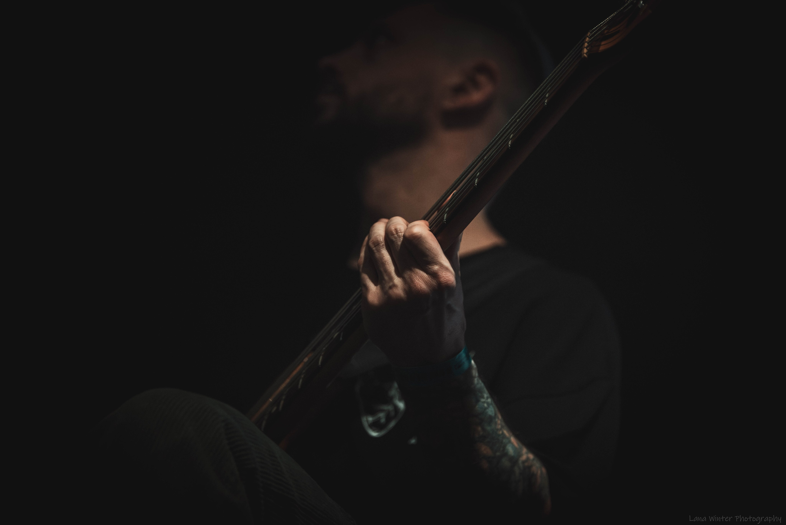 7000$ (25 января 2025 года, Москва, клуб Урбан). Фотограф Светлана Блинова, Москва и Московская область