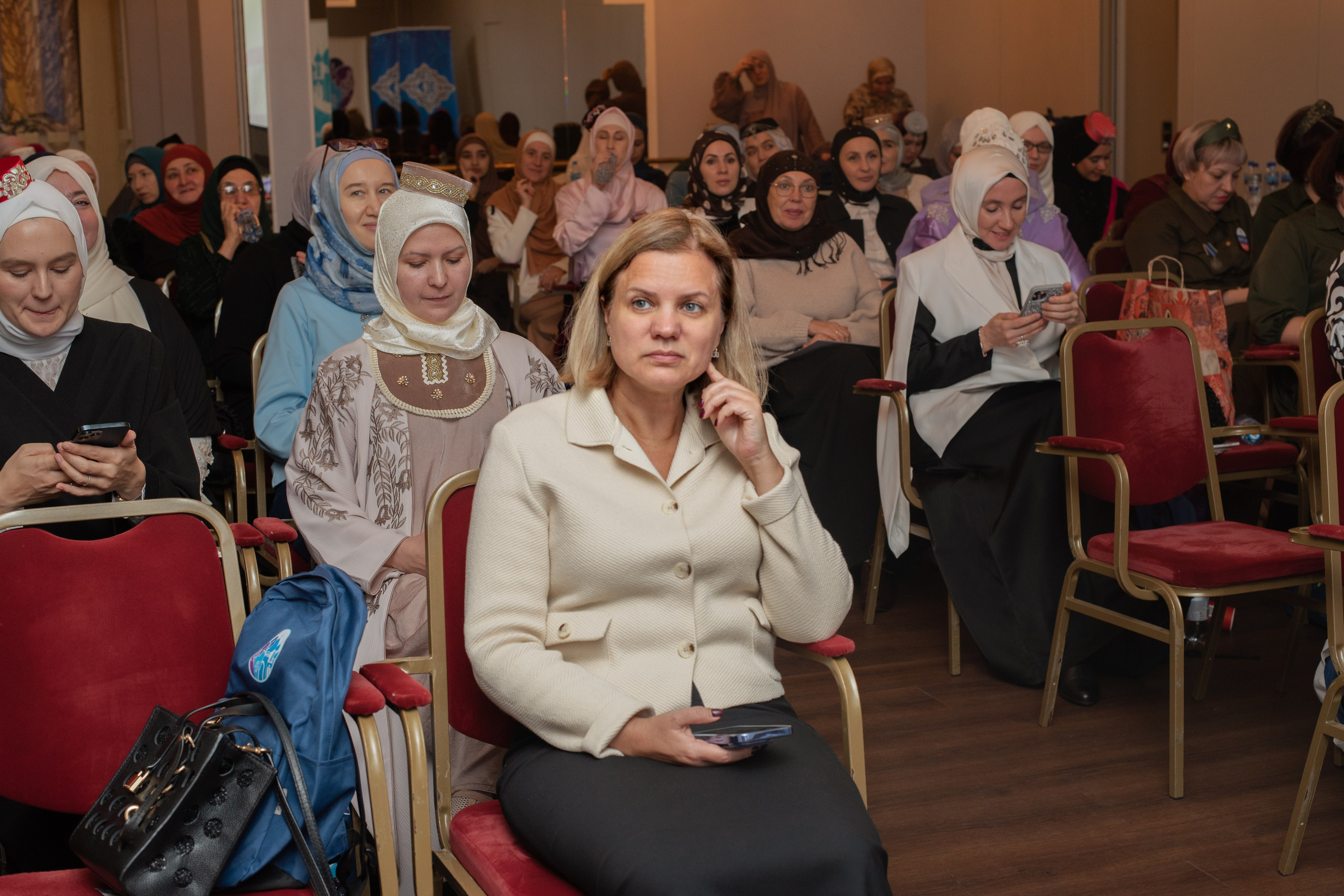 XIII Всероссийский съезд женских мусульманских организаций. Лина Курочка — ваш фотограф