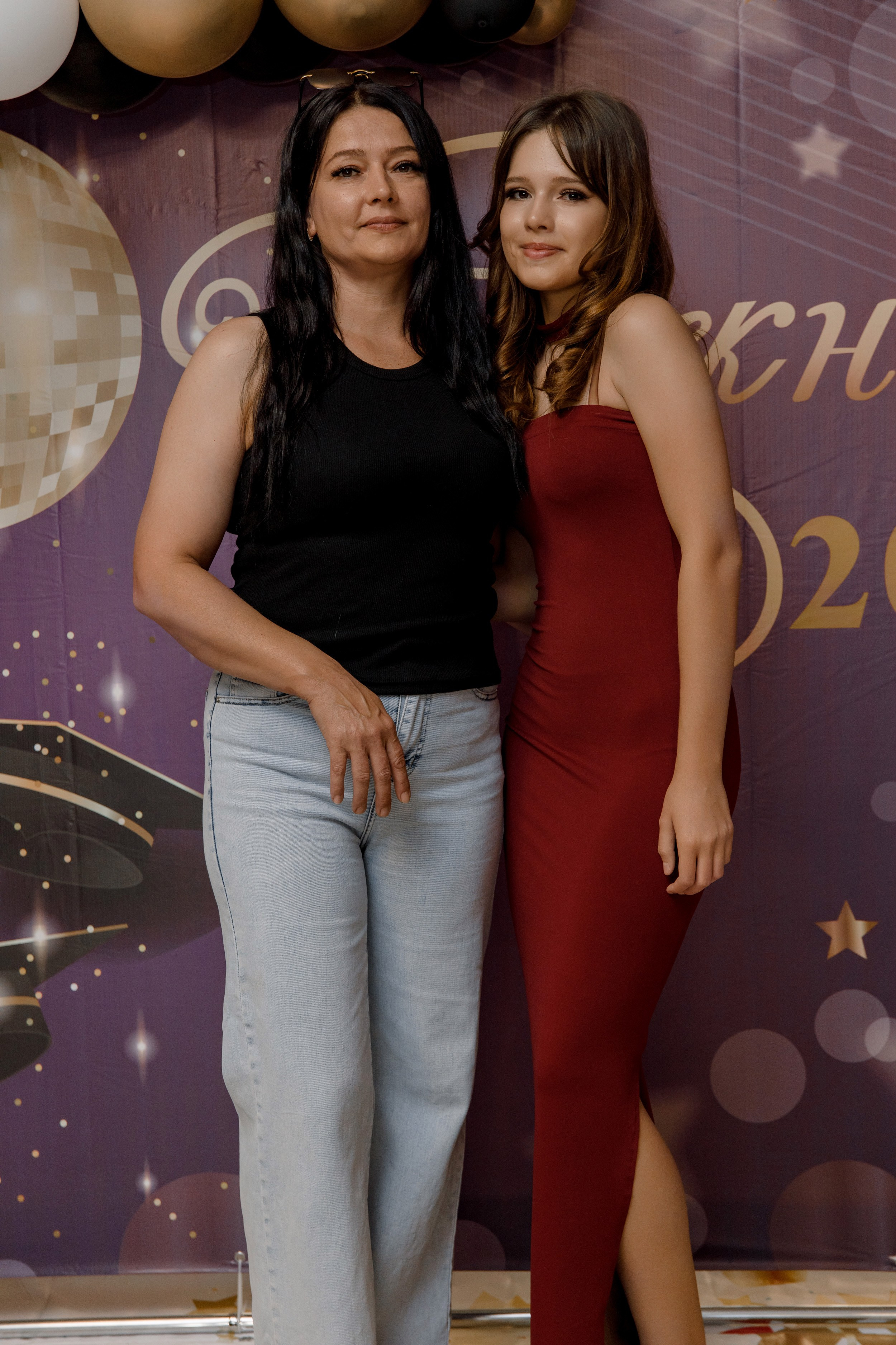 Выпускной школа 107 г Краснодар. Выпускные альбомы в Краснодарском крае