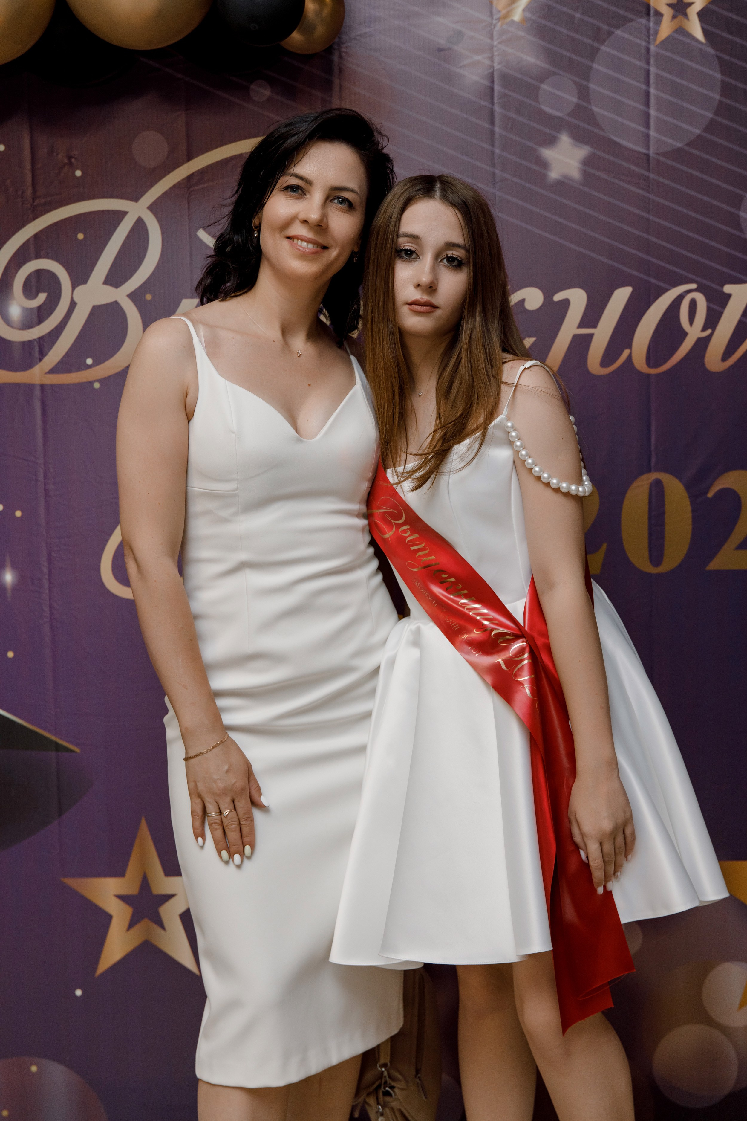 Выпускной школа 107 г Краснодар. Выпускные альбомы в Краснодарском крае