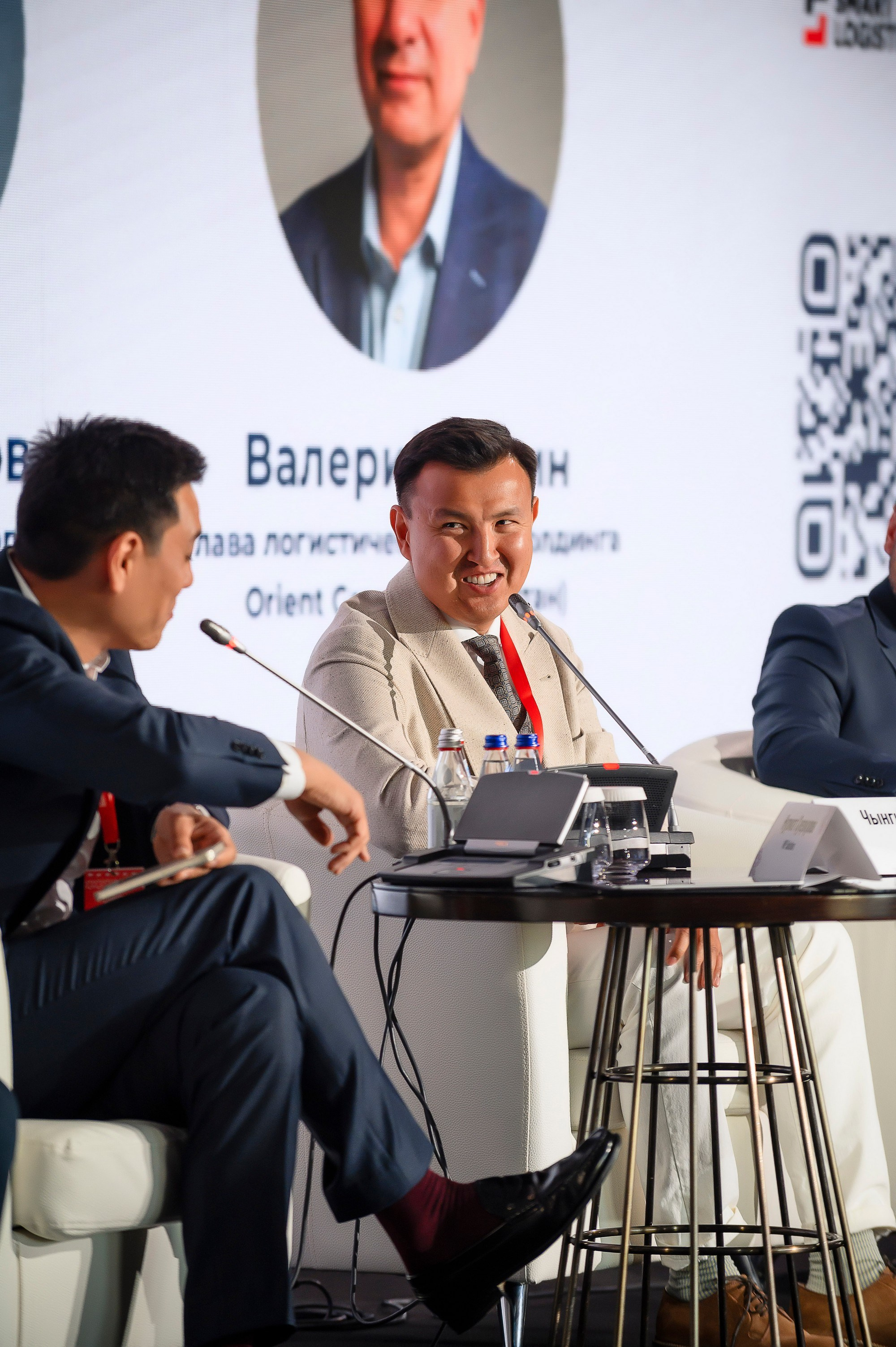 1 Central Asia Warehouse Summit. Интерьерный и репортажный фотограф в Алматы