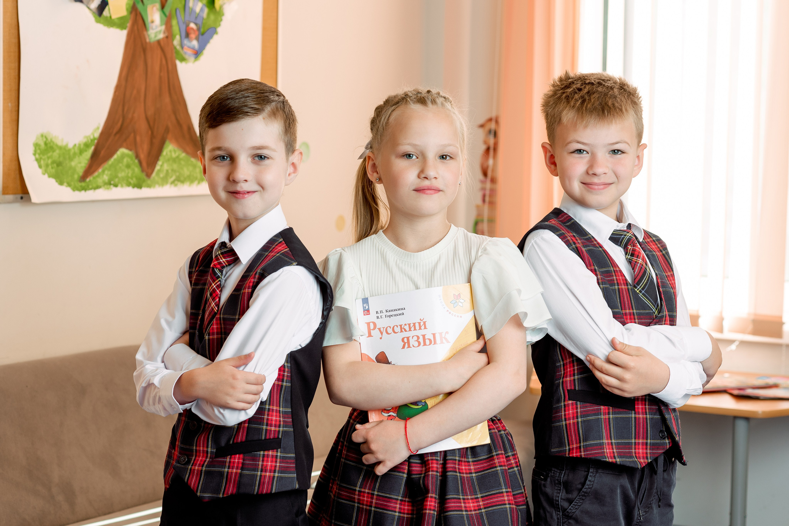 Начальная школа. Выпускные альбома Москва и Московская область