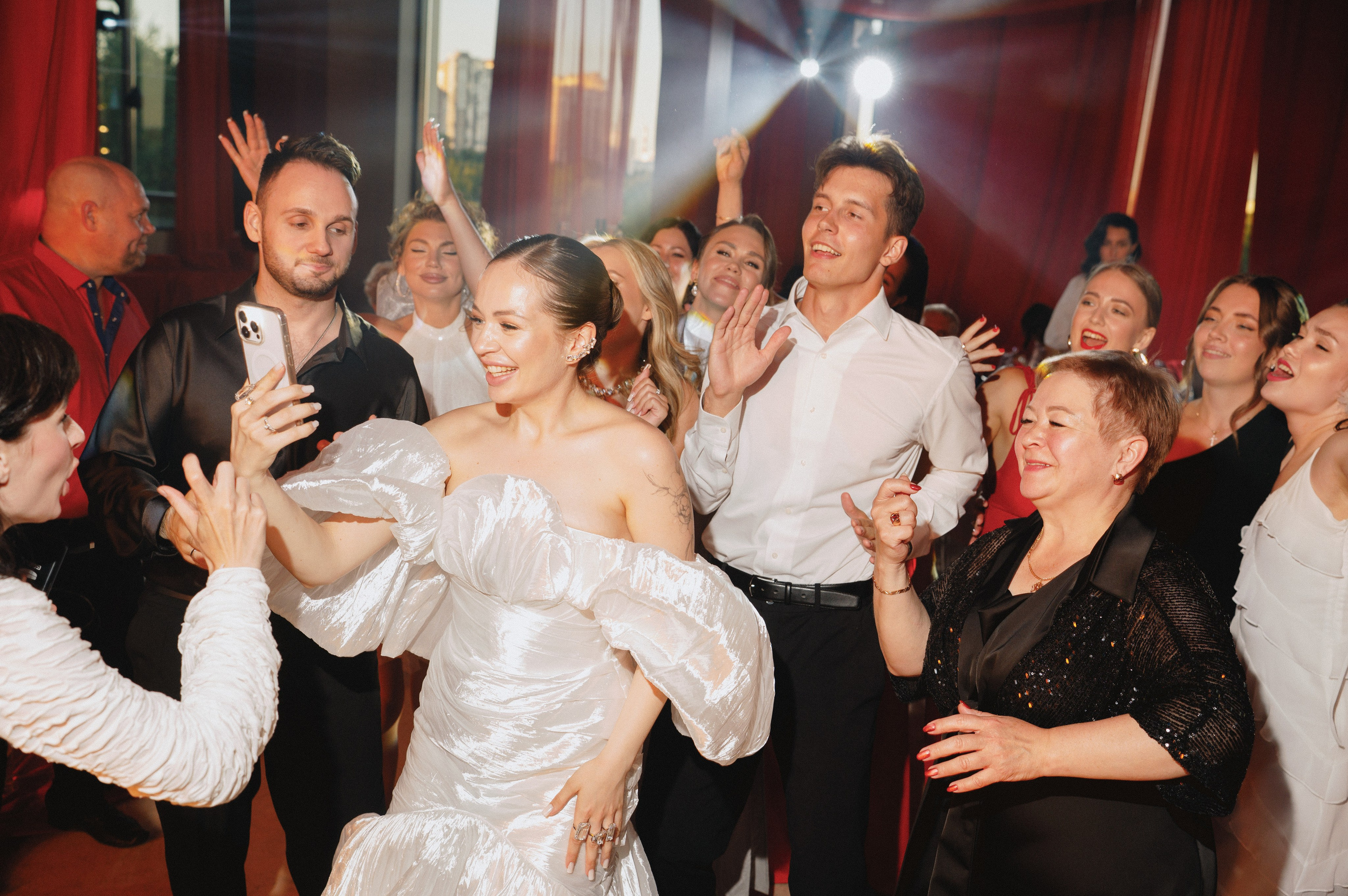 Анастасия и Карен. Репортажный и свадебный фотограф в Сургуте