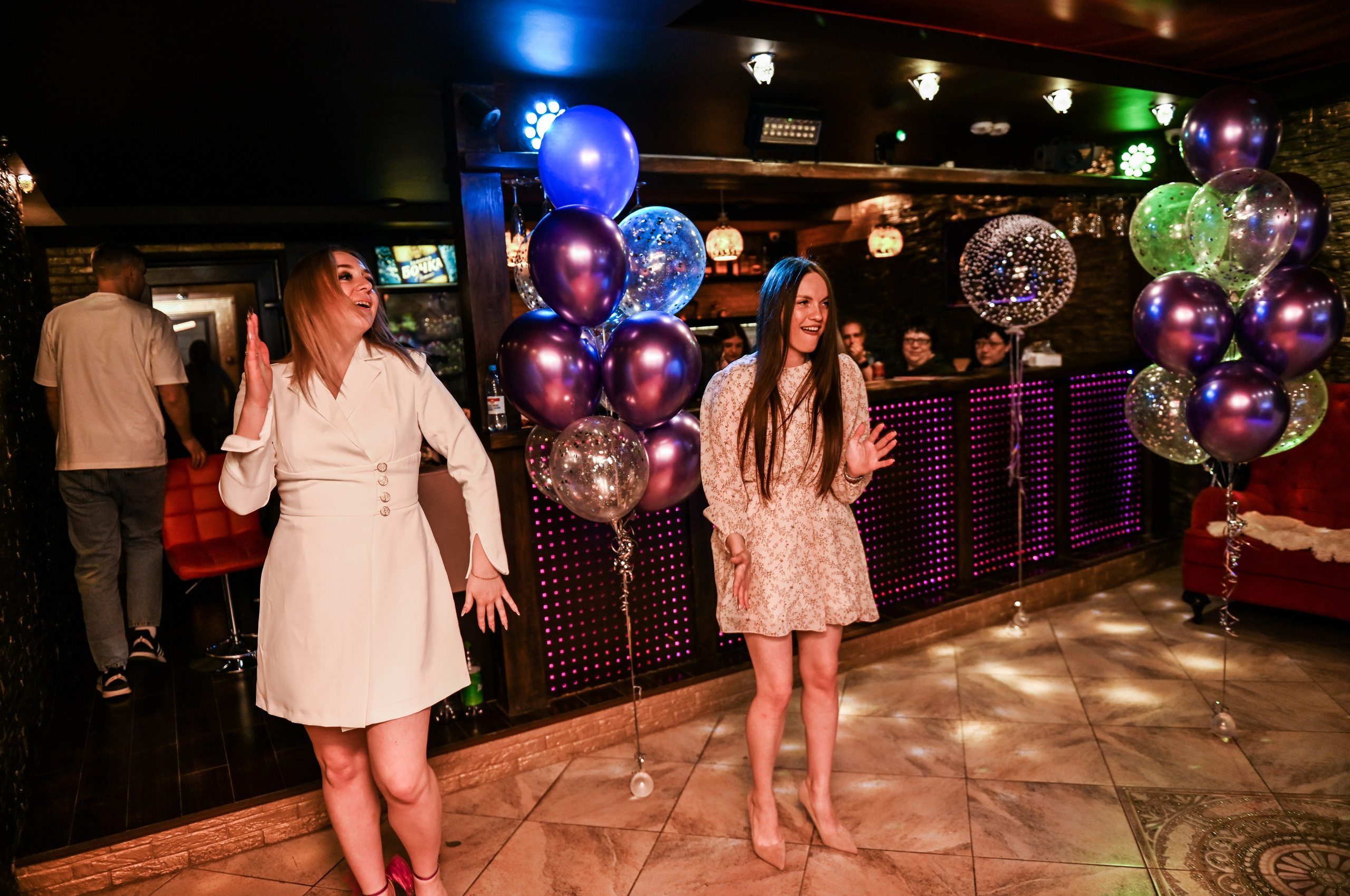 День рождения. Свадебный, семейный, детский, контент фотограф в Омске Максим Ильин