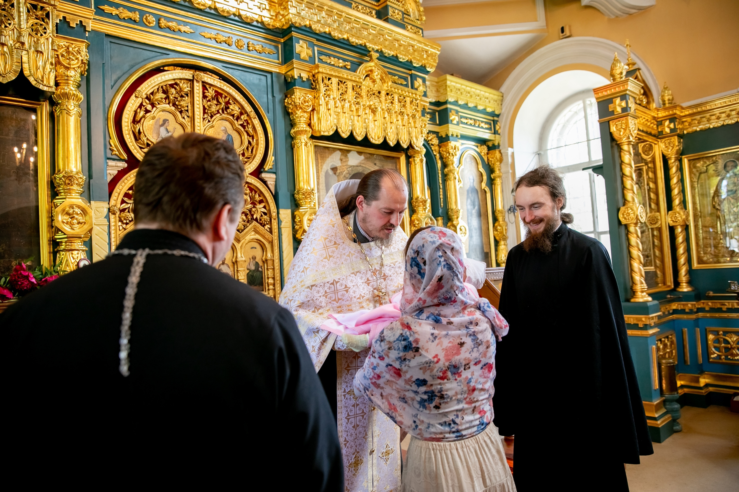 Крещение малышки Храм Спаса на Запрудне. Фотографирую счастье.) свадьбы семья и дети! фотограф Мария Креминская