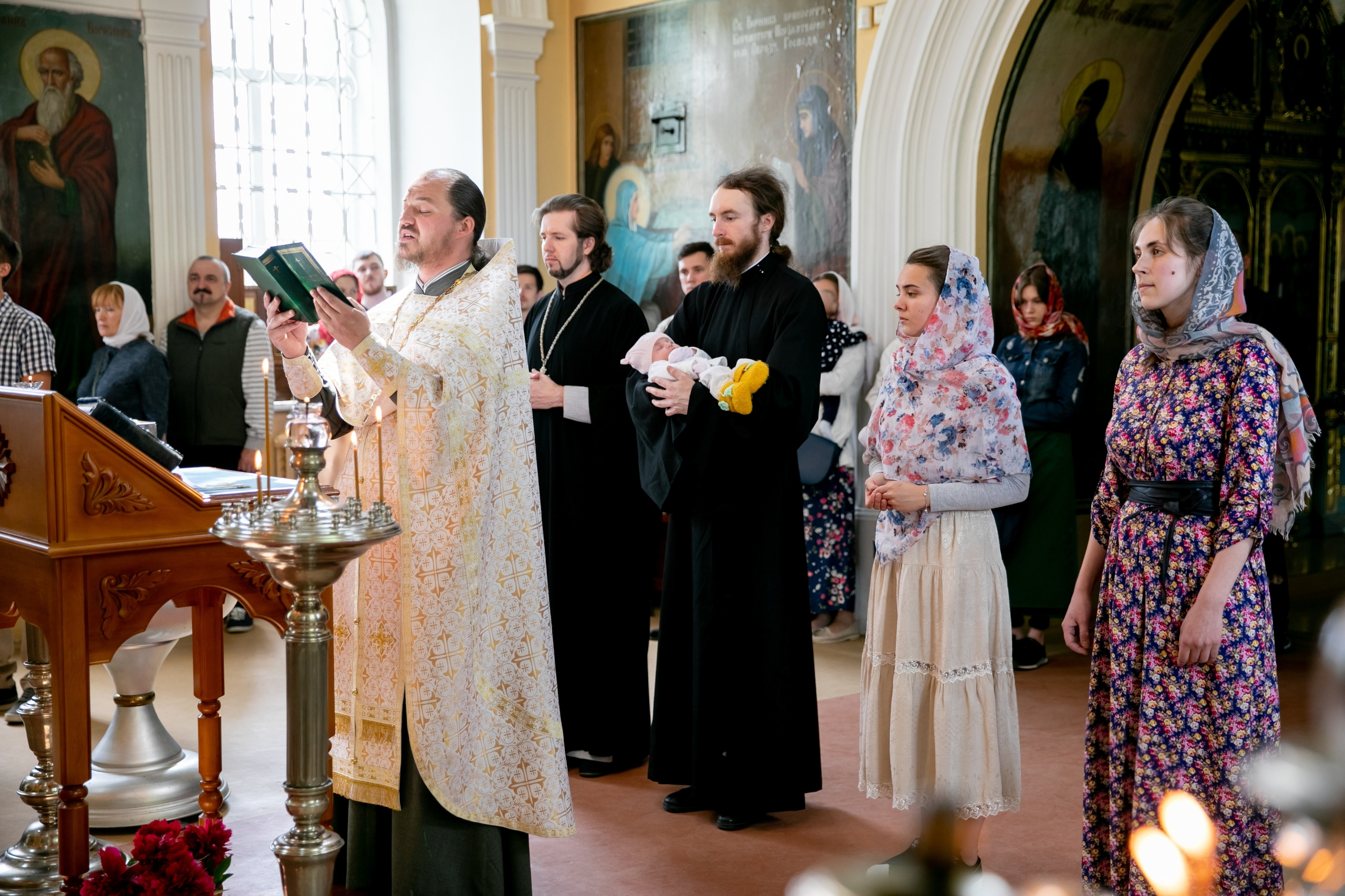Крещение малышки Храм Спаса на Запрудне. Фотографирую счастье.) свадьбы семья и дети! фотограф Мария Креминская