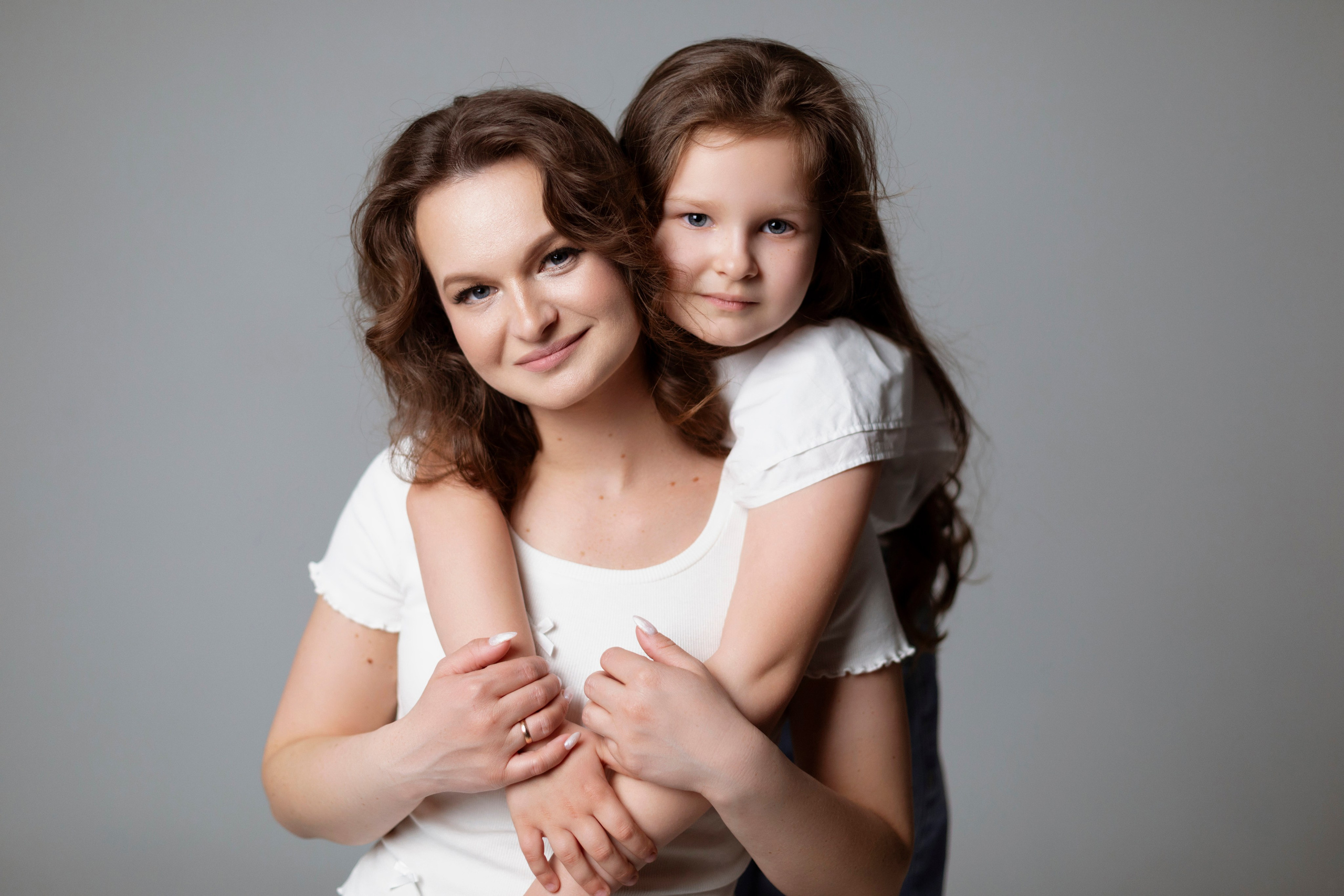 Михаела и Дарина. Фотограф Мария Щеголькова. Чувственный женский портрет
