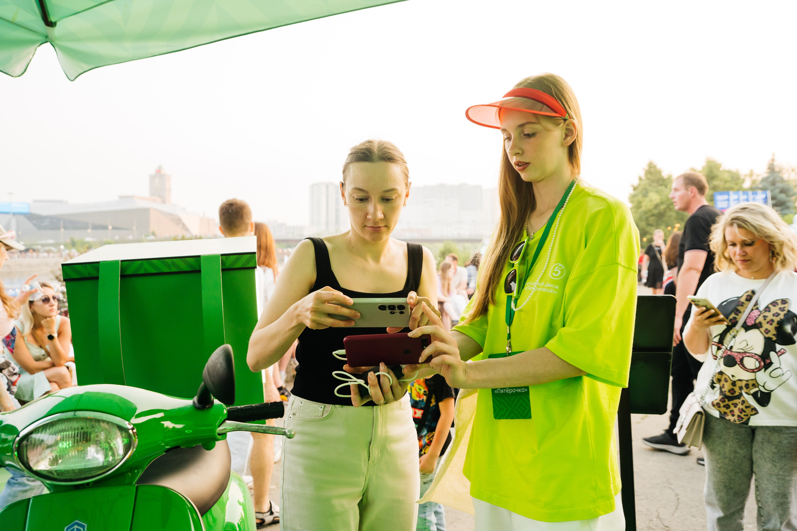 Пятерочка на VK фесте. Видеограф и Фотограф в Челябинске Ксения и Владимир Рюмины