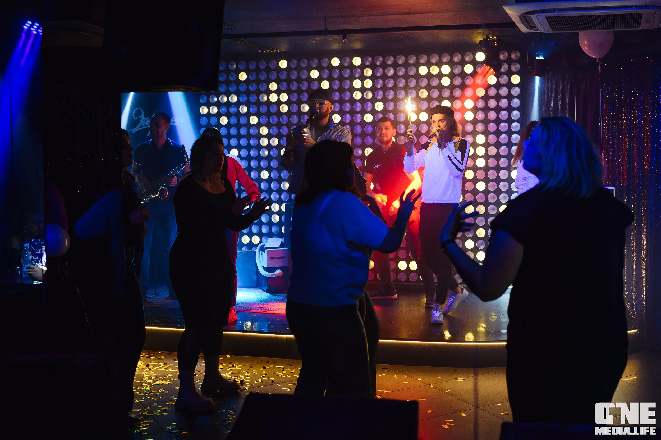 Фоторепортаж из караоке-клуба Эйфория. One Media Life: фоторепортажи, фотоотчеты с мероприятий и заведений