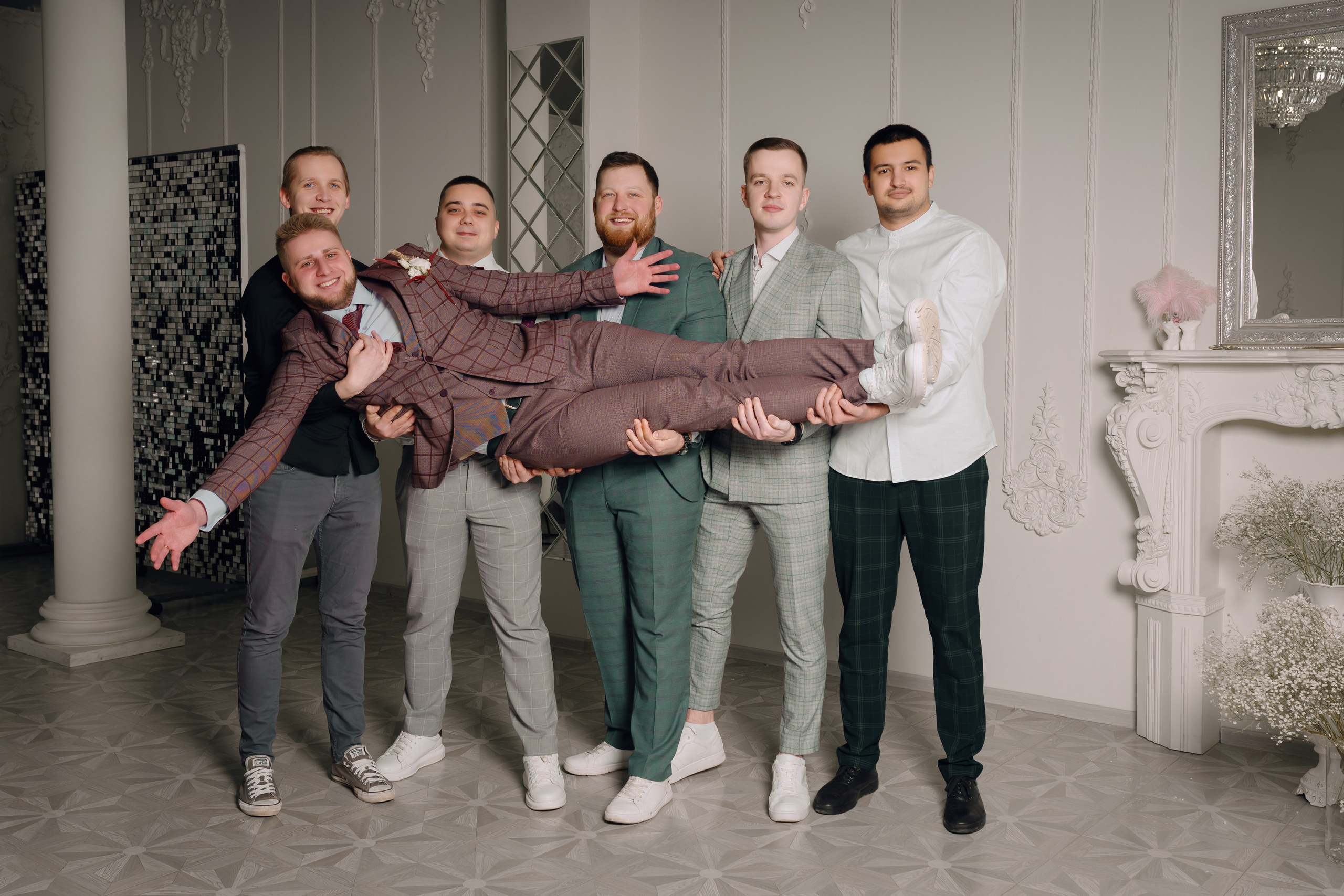 Свадебная фотосессия в студии. Фотограф Ким Наталья в Красноярске