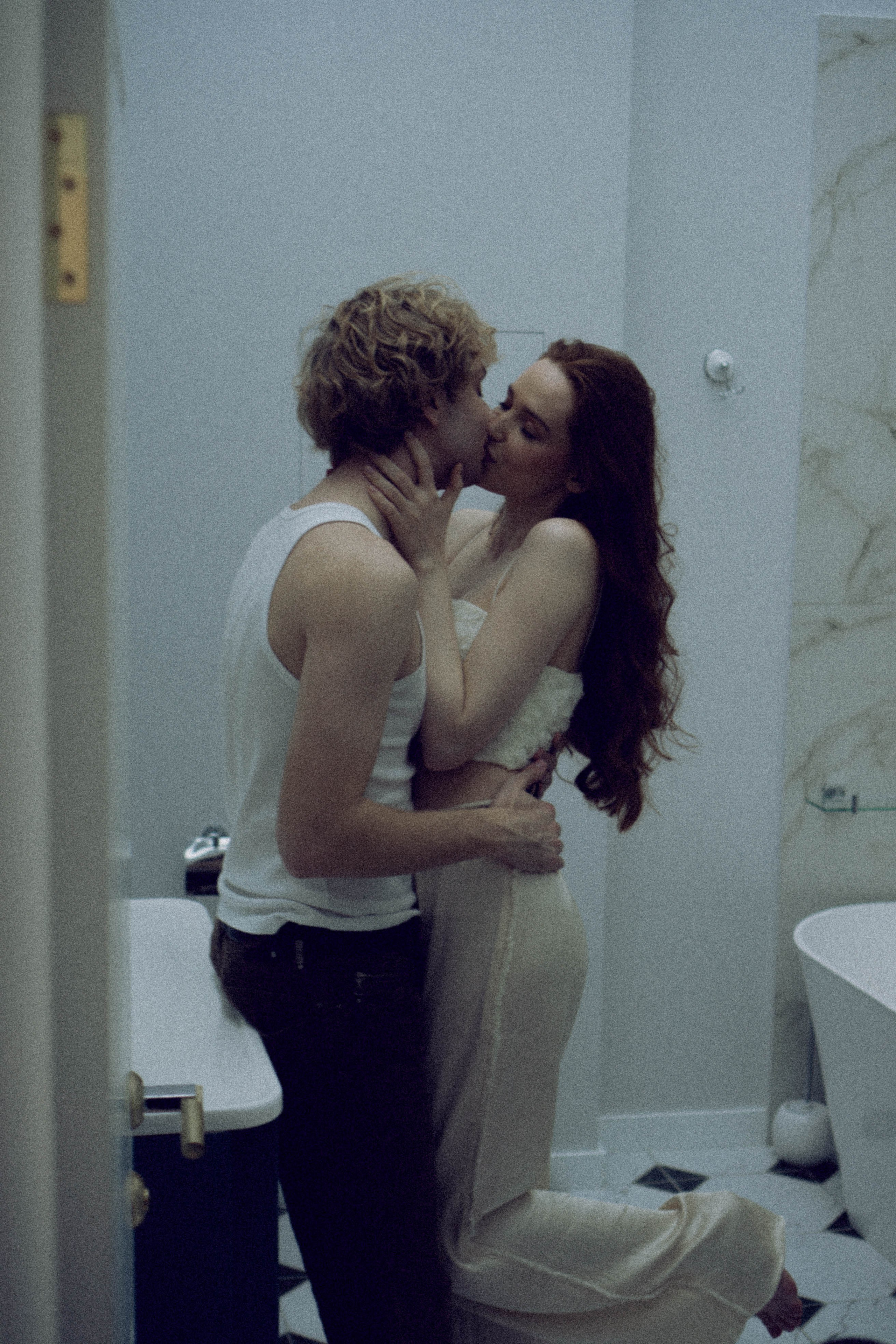 СВАДЕБНАЯ СЬЕМКА В ОТЕЛЕ. СБОРЫ ЖЕНИХА И НЕВЕСТЫ И ТАКЖЕ ТОР И ПОДГОТОВКА К ПРОГУЛКЕ. Профессиональный фотограф, Санкт-Петербург — Виктория Богомолова