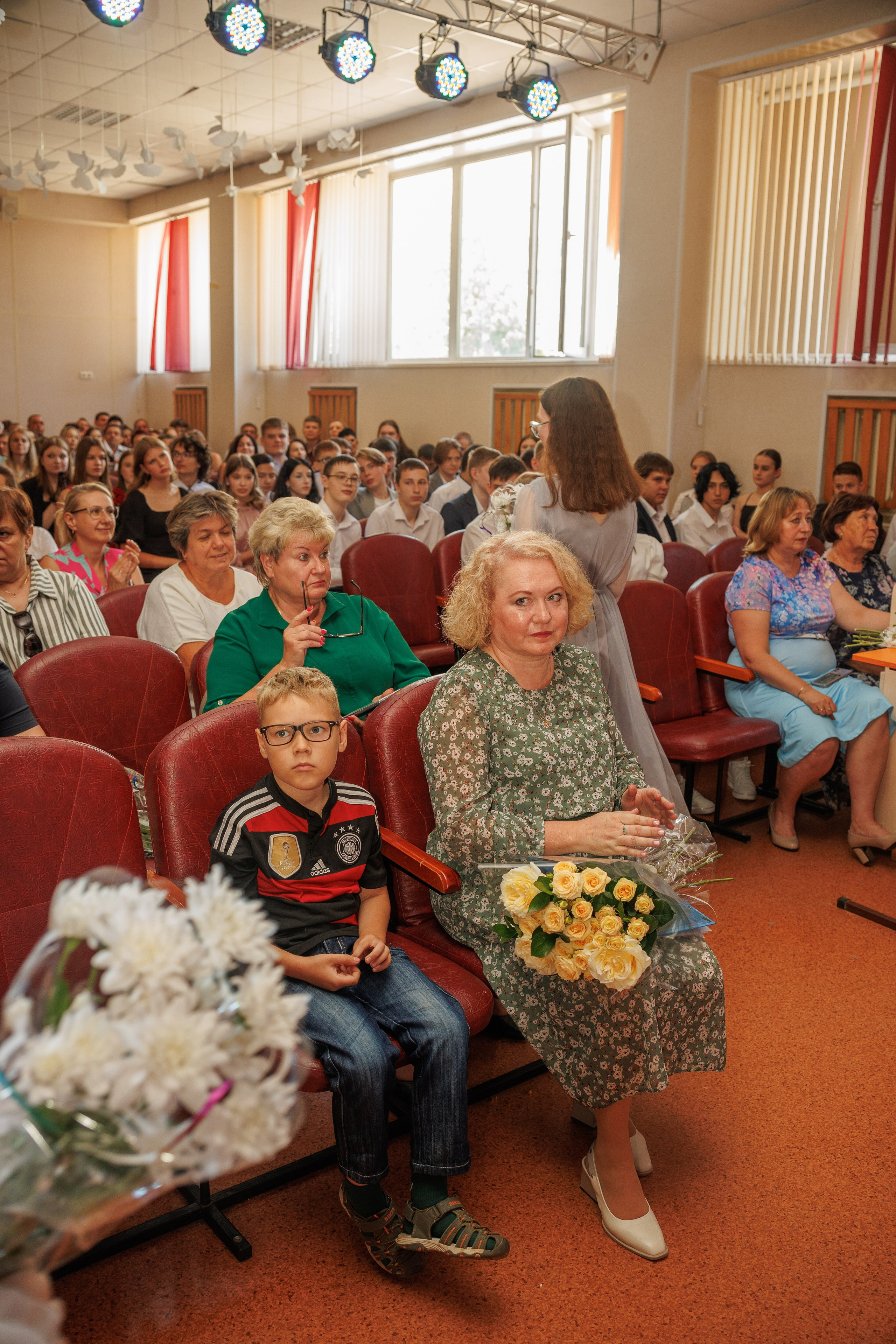 Вручение аттестатов. Свадебный и семейный фотограф в Новосибирске Ирина Дорошкова