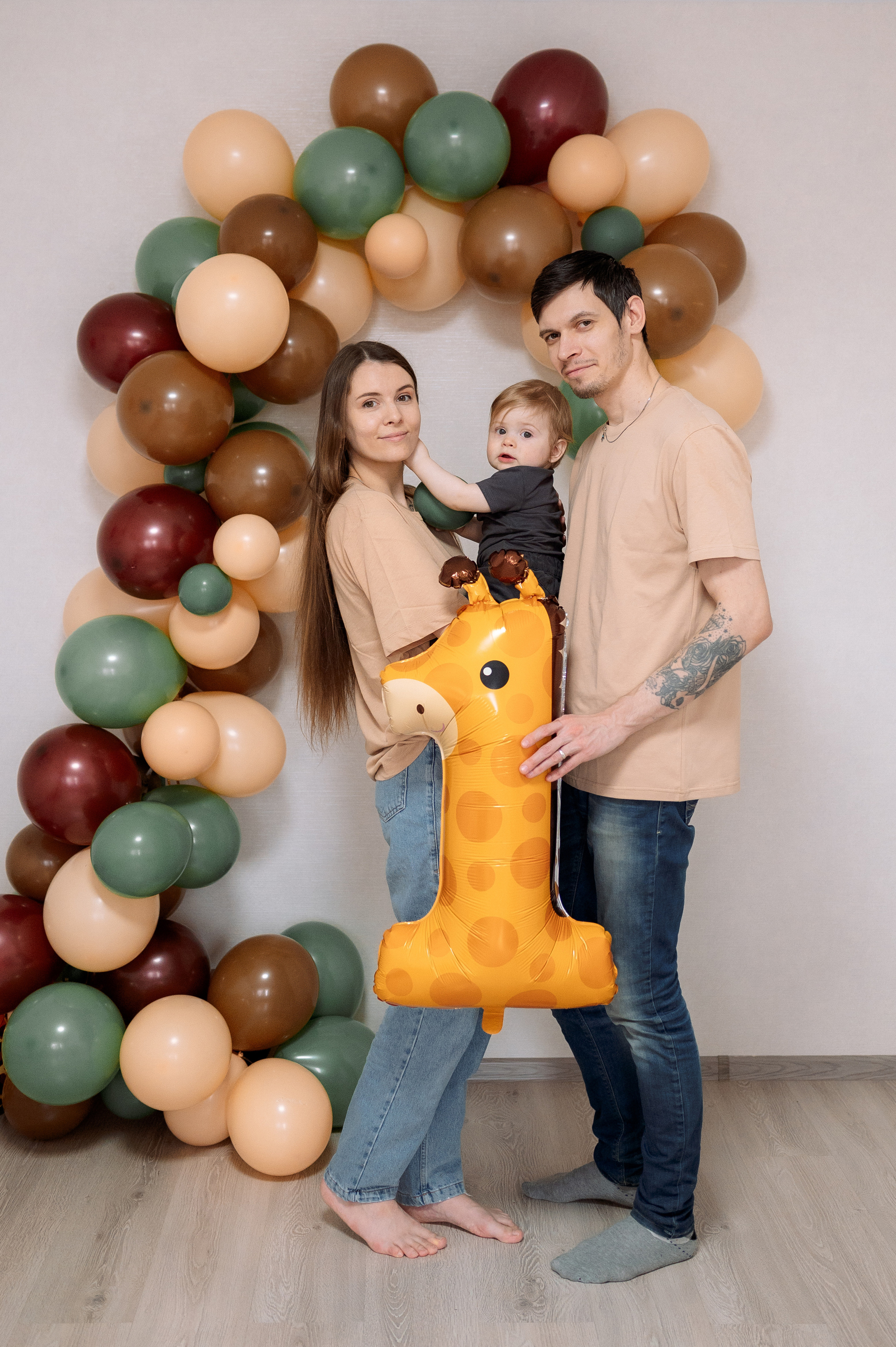 Семейная фотосессия на годик Владислава. Фотограф в Москве и Московской области Таня Яблочкина