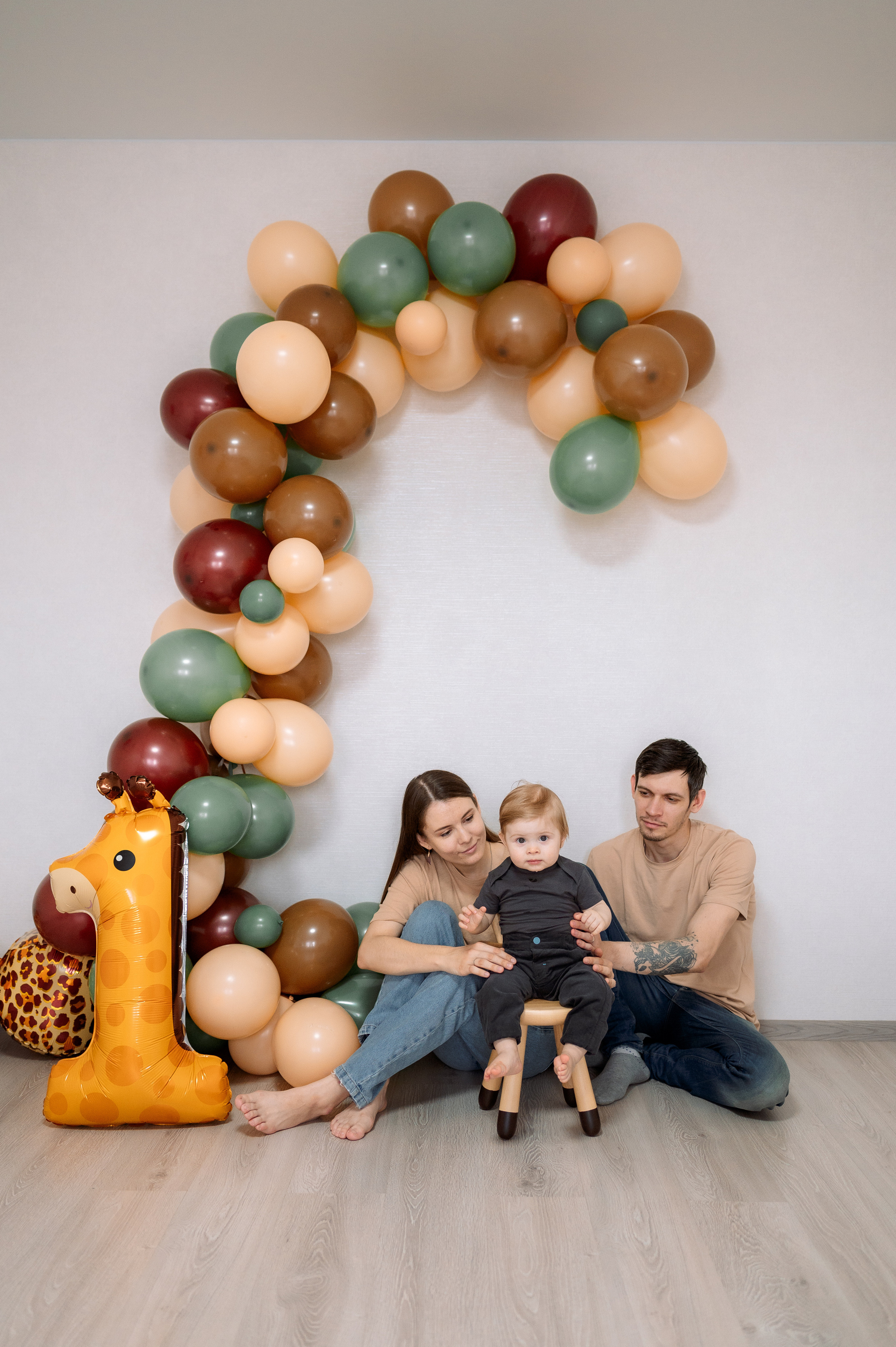 Семейная фотосессия на годик Владислава. Фотограф в Москве и Московской области Таня Яблочкина