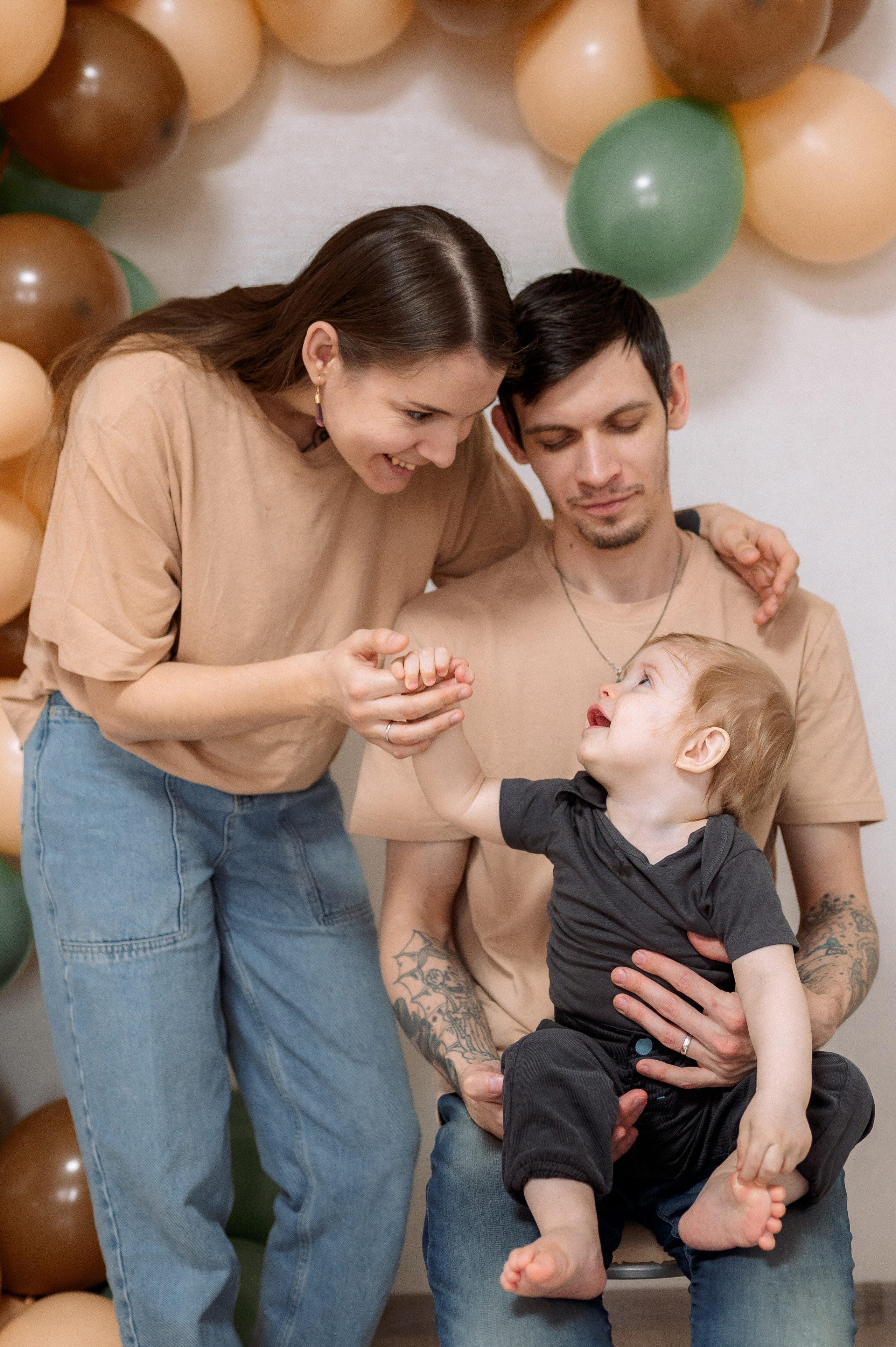Семейная фотосессия на годик Владислава. Фотограф в Москве и Московской области Таня Яблочкина