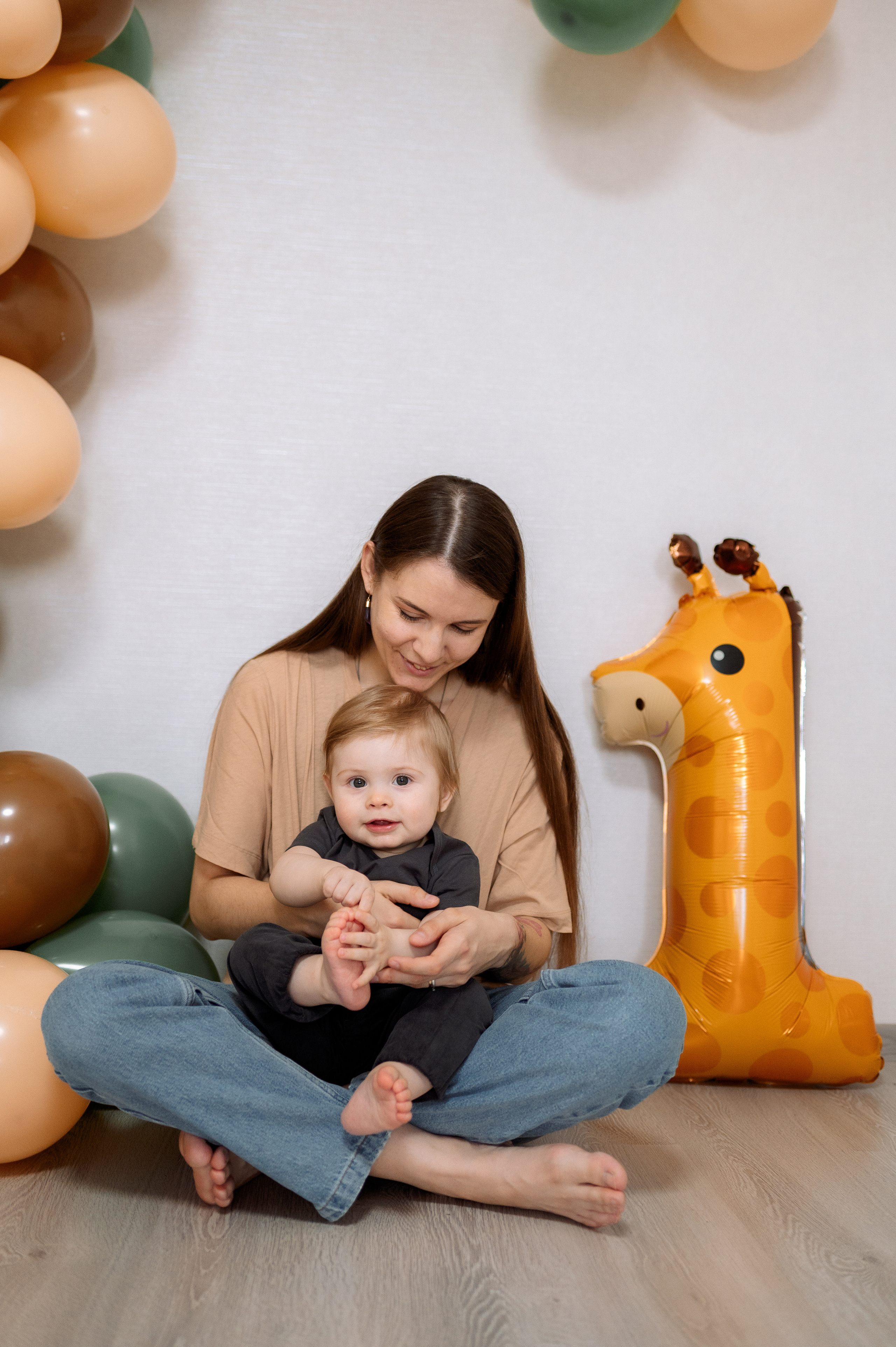 Семейная фотосессия на годик Владислава. Фотограф в Москве и Московской области Таня Яблочкина