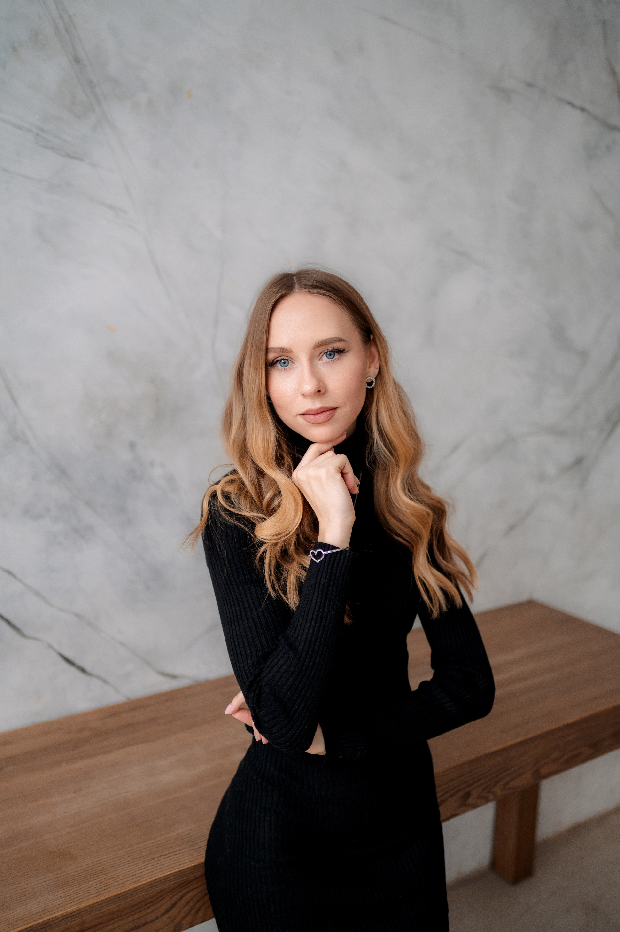 Портретная фотосессия в студии для Алины. Фотограф в Москве и Московской области Таня Яблочкина