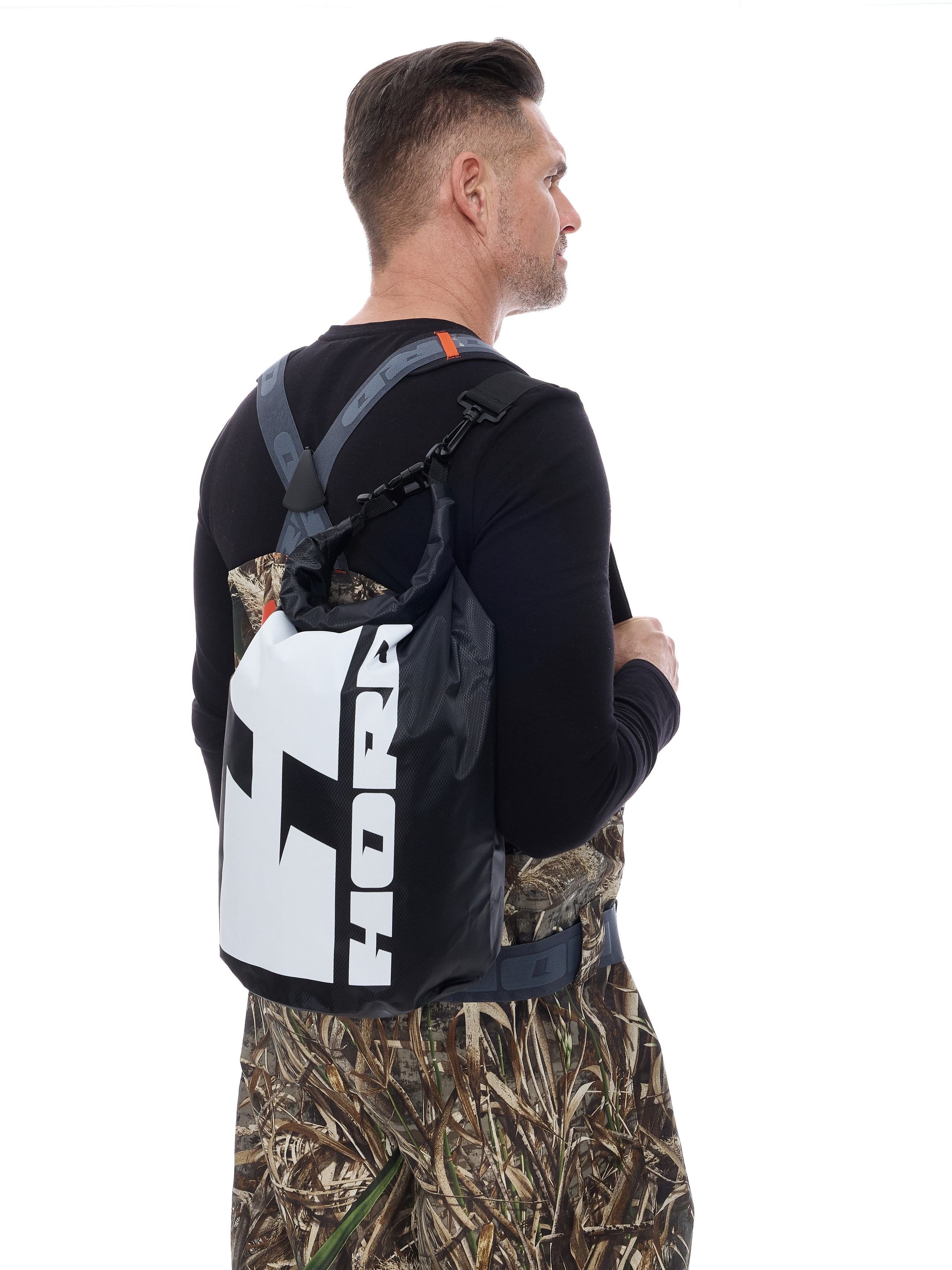 Catalog 9 art. Святослав Лебедев | Рекламный фотограф — Коммерческая съемка, Арт-дирекшн, AI-интеграция