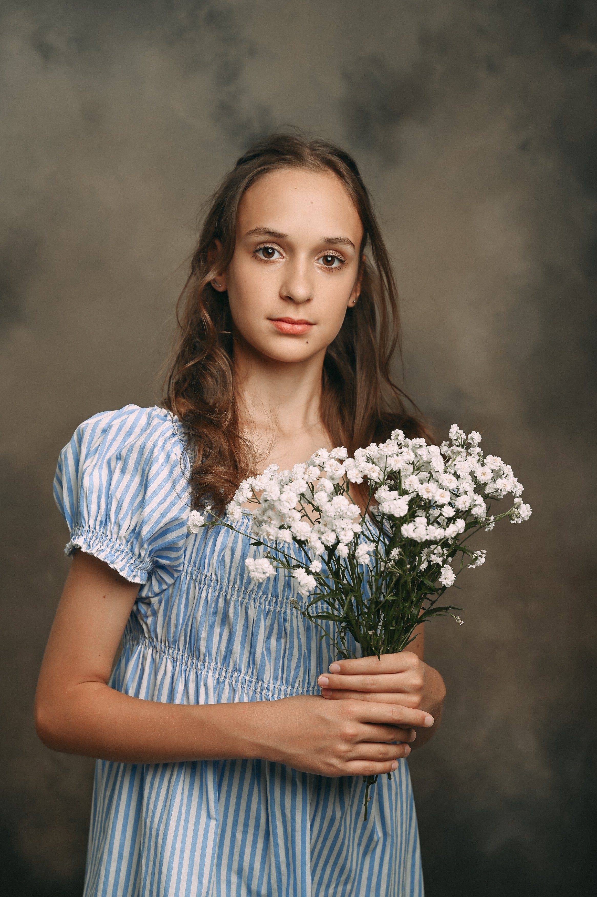 Портреты с цветами. Детский и семейный фотограф