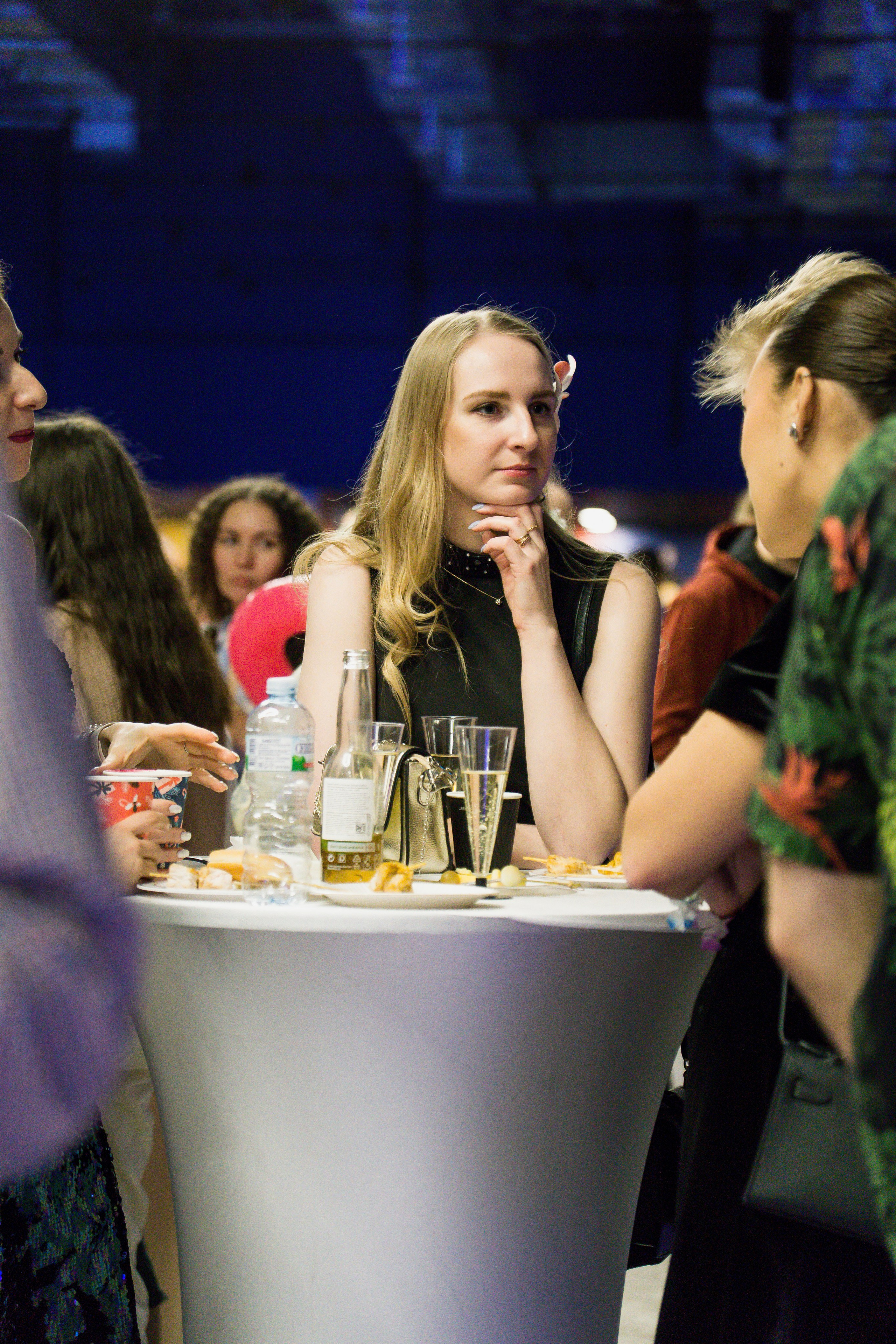 МТС корпоратив Гавайская вечеринка. Фотограф