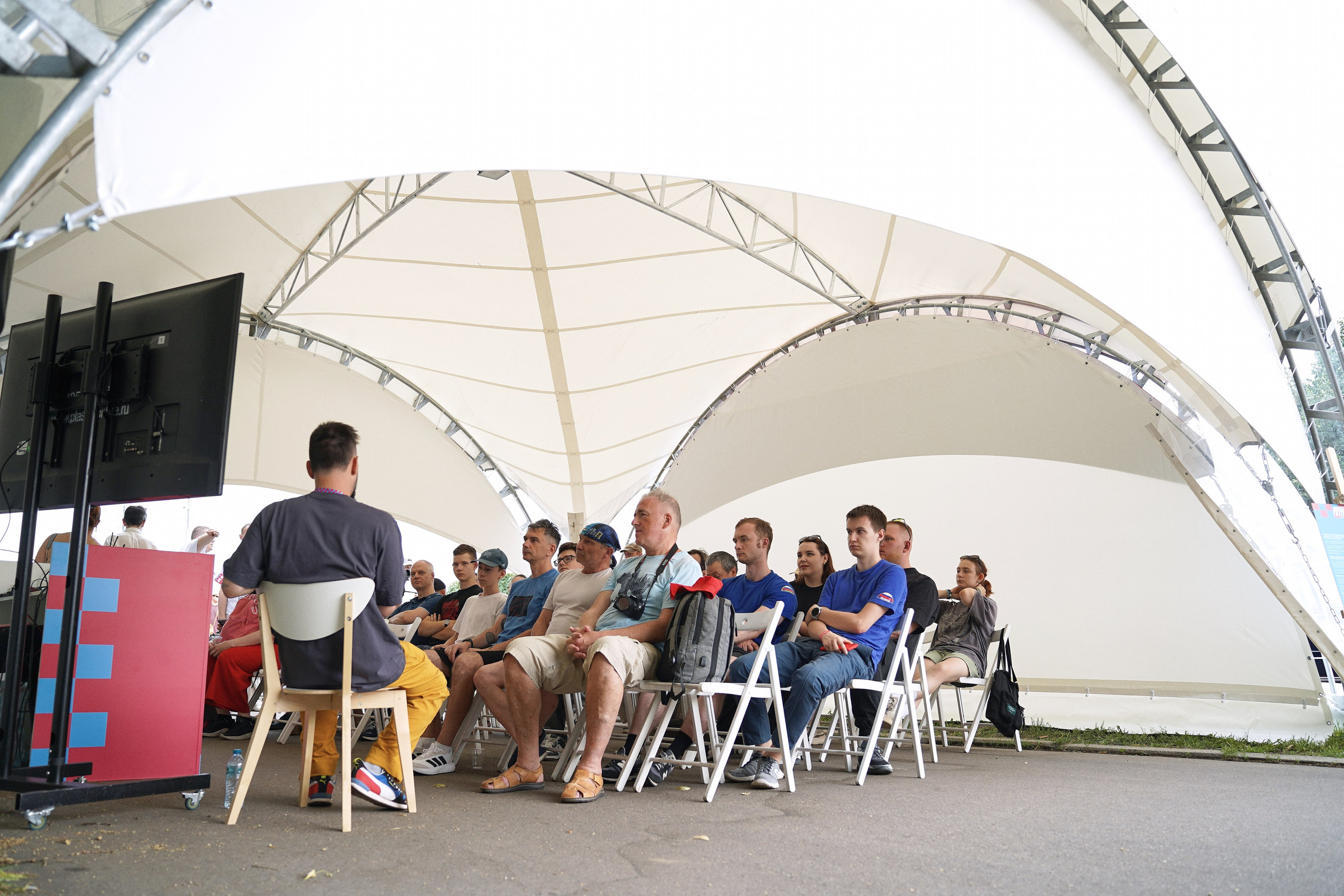 Ретро Рейс 2025 Х Biicla. Фотограф