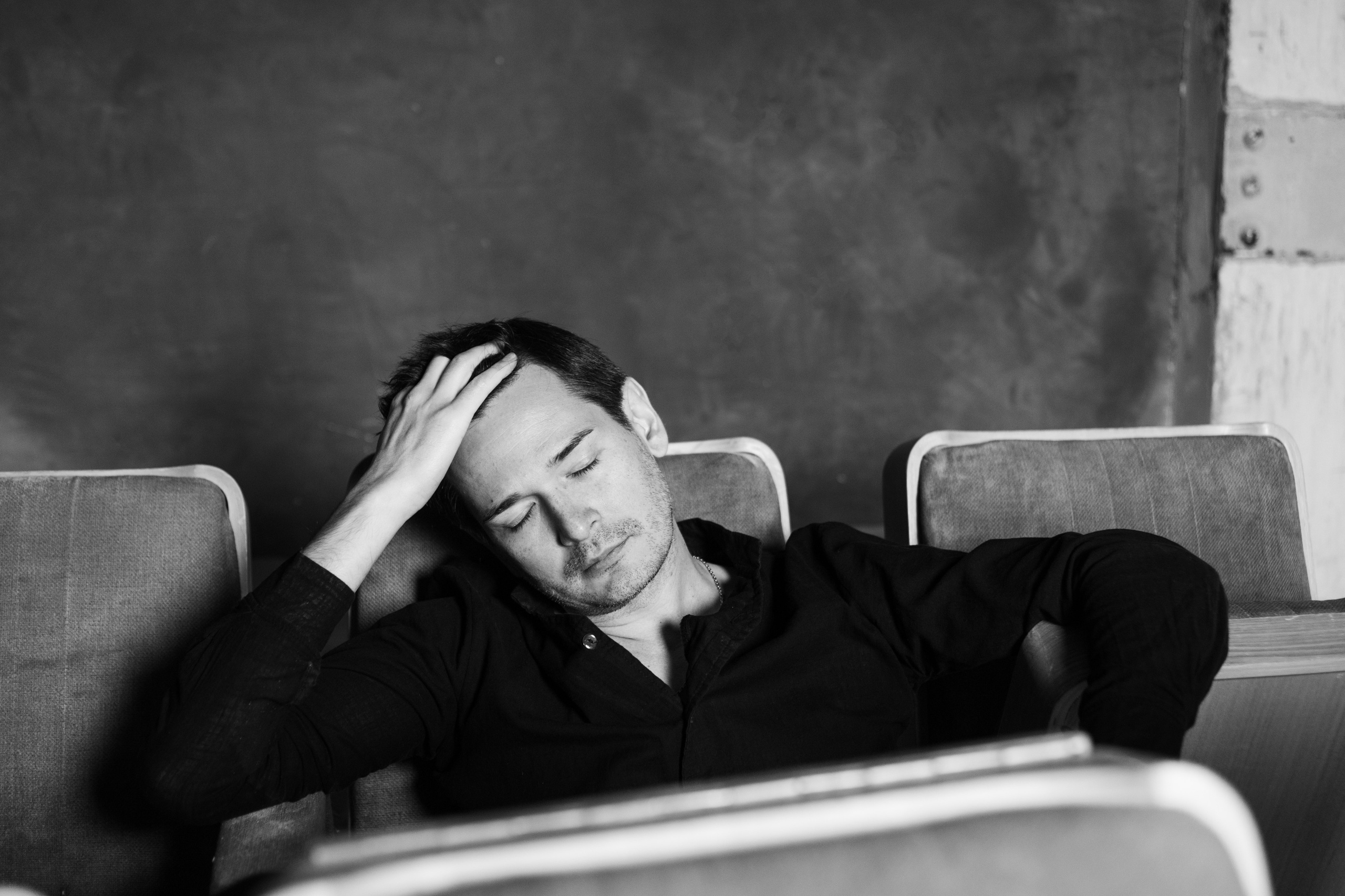 Александр. Студия