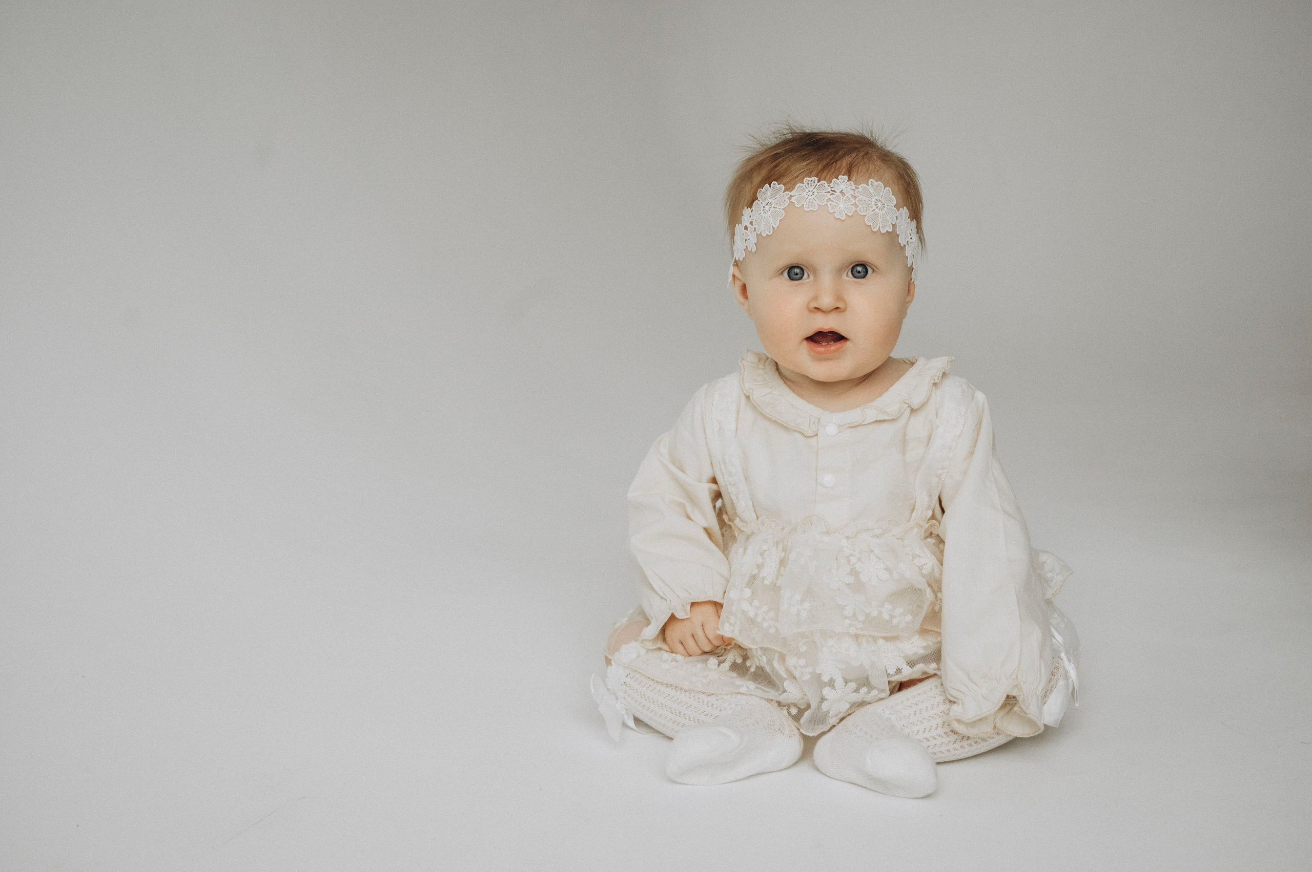 Лина. Профессиональный фотограф беременности в СПБ. Стильные фотосессии беременности в стиле минимализм и классическая фотография