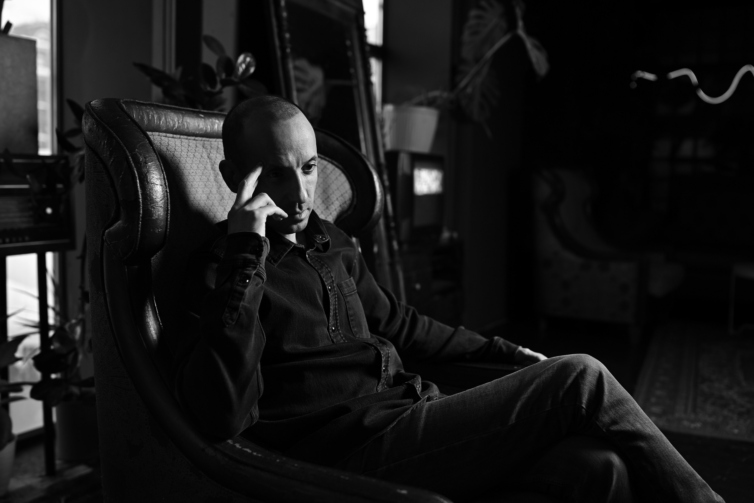 Стильные мужские портреты в черно-белом исполнении