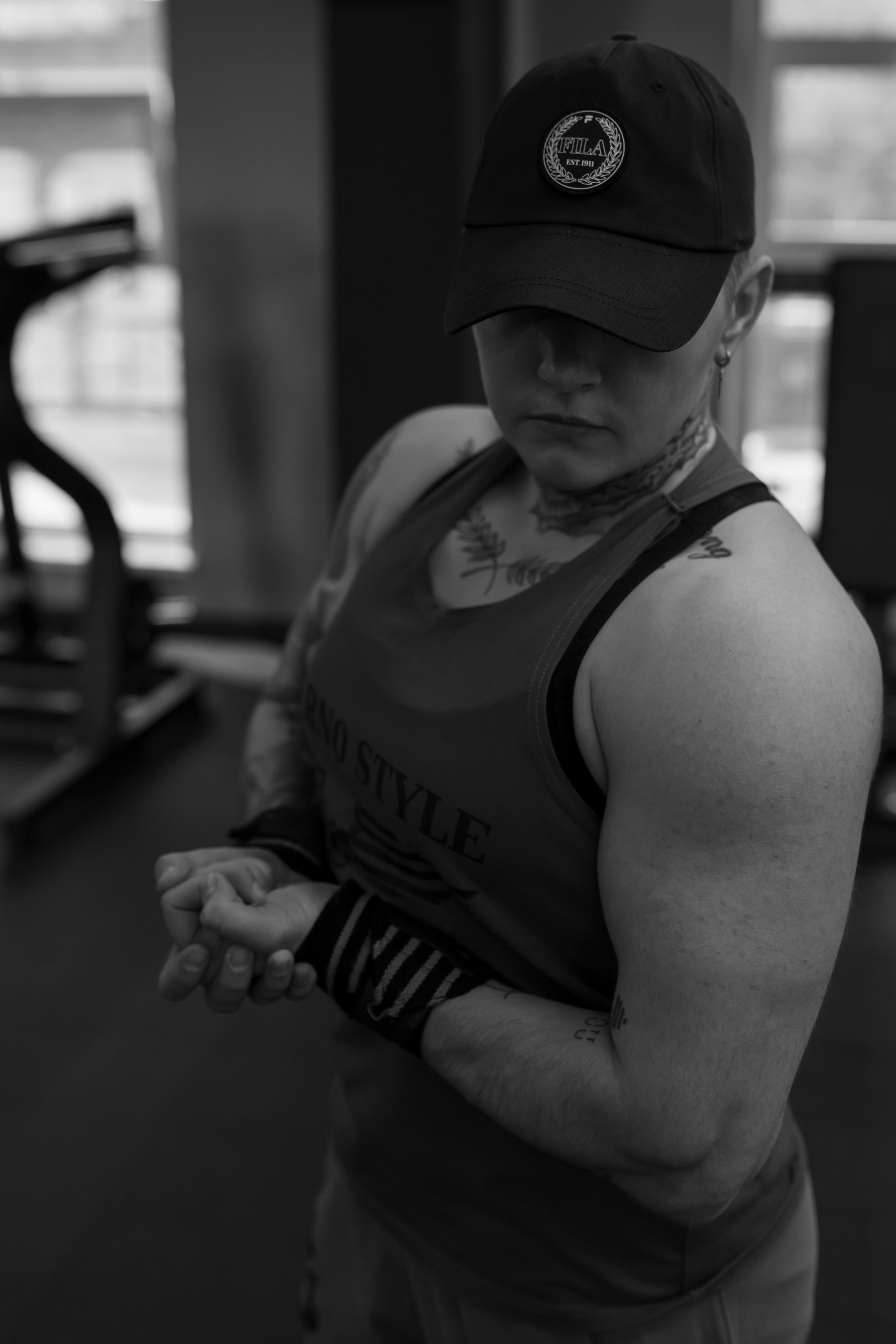 Контент съемка фитнес тренера. Интерьерный, предметный и контент фотограф в Иркутске Наталья Карпова