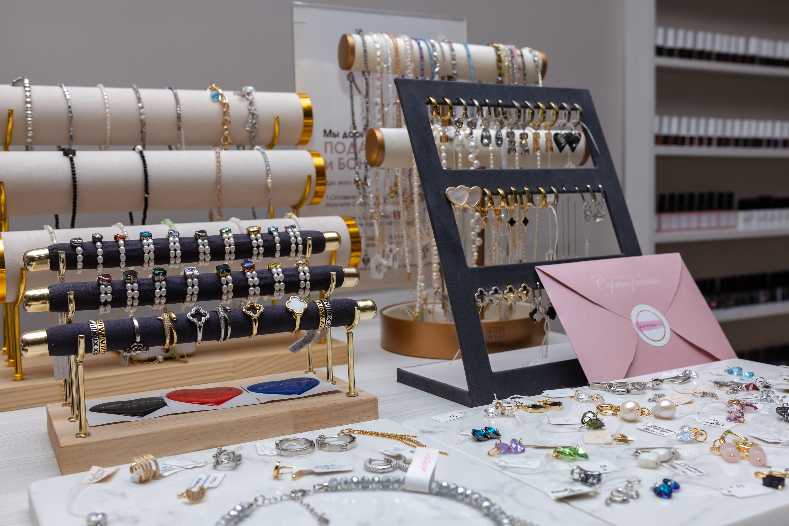 Контент съемка салона красоты KATTY NAILS. Интерьерный, предметный и контент фотограф в Иркутске Наталья Карпова