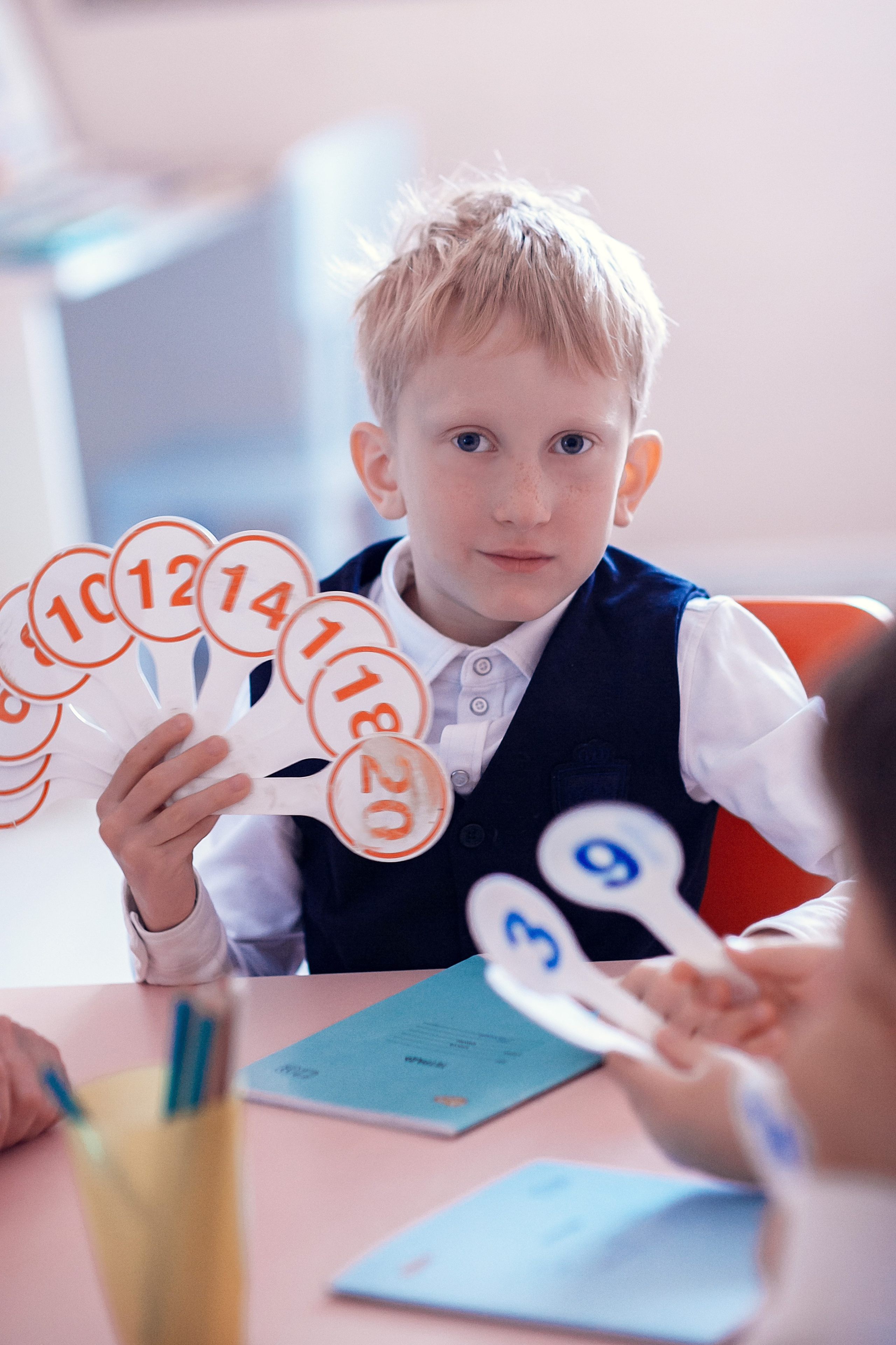 Выпускной фотоальбом 2025. Семейный фотограф в Санкт-Петербурге