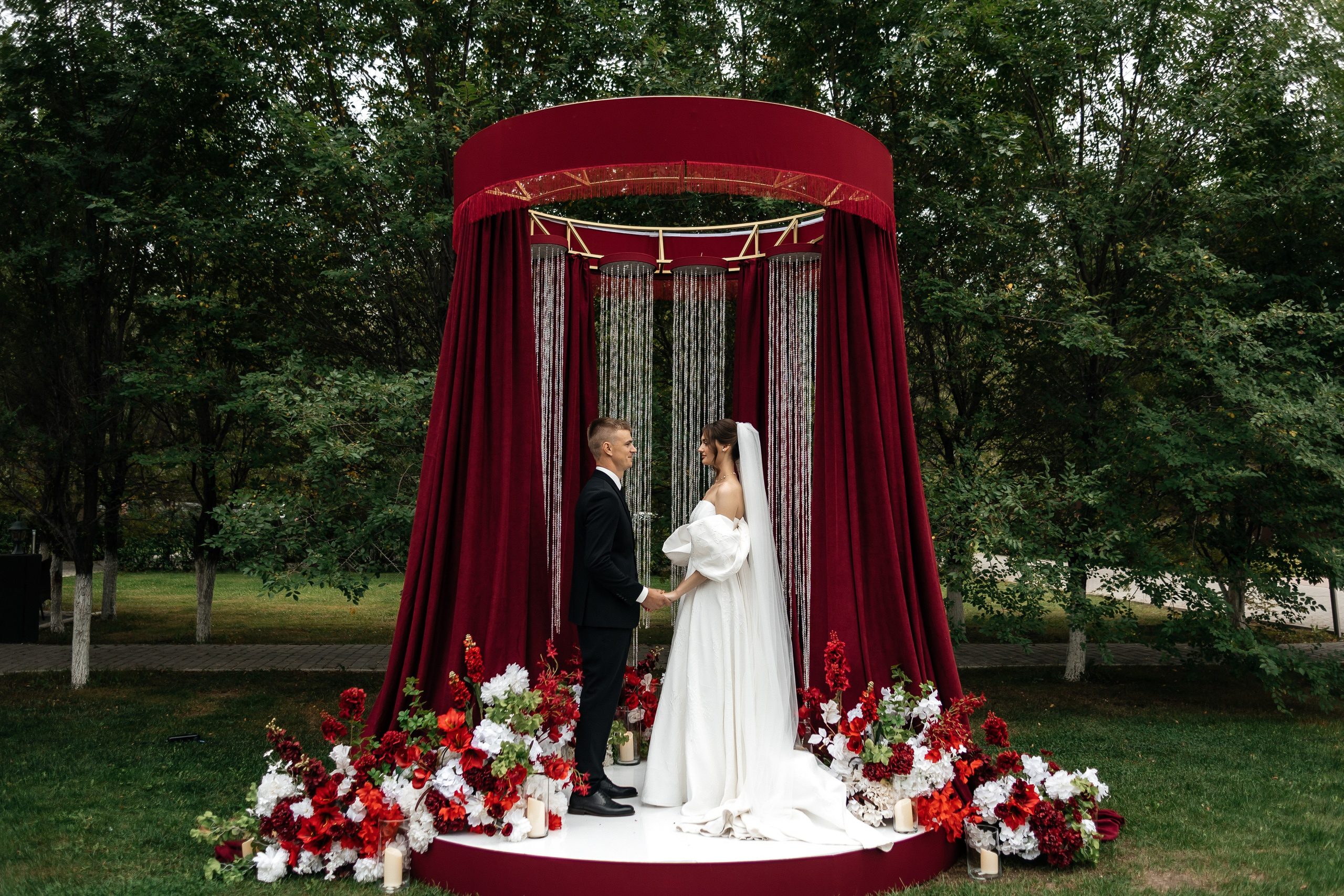 Юрий & Дарья | 06.06.25. Свадебный и семейный фотограф в Омске Евгения Хакимова