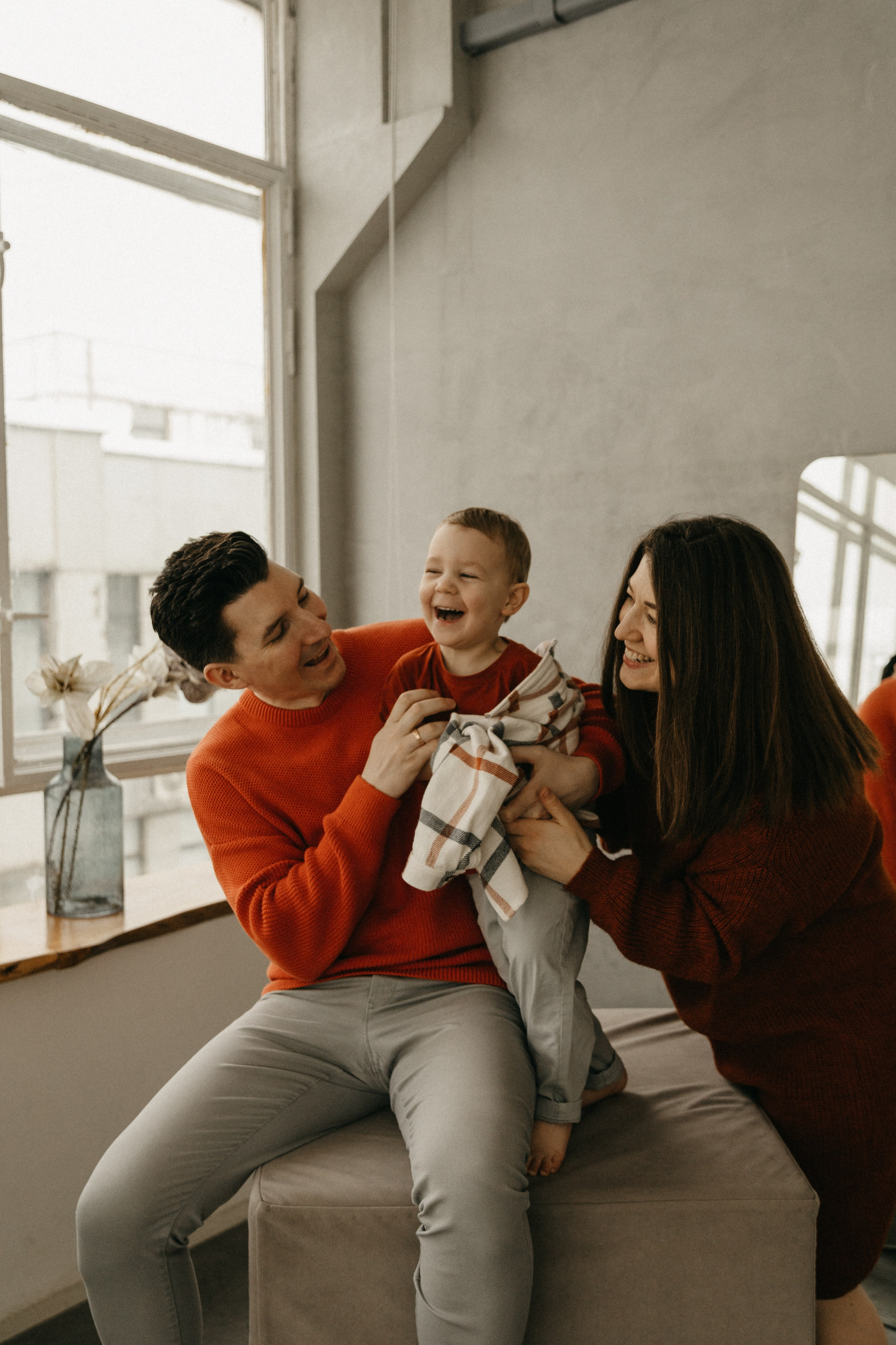 Лена, Сережа, Максим. Главная