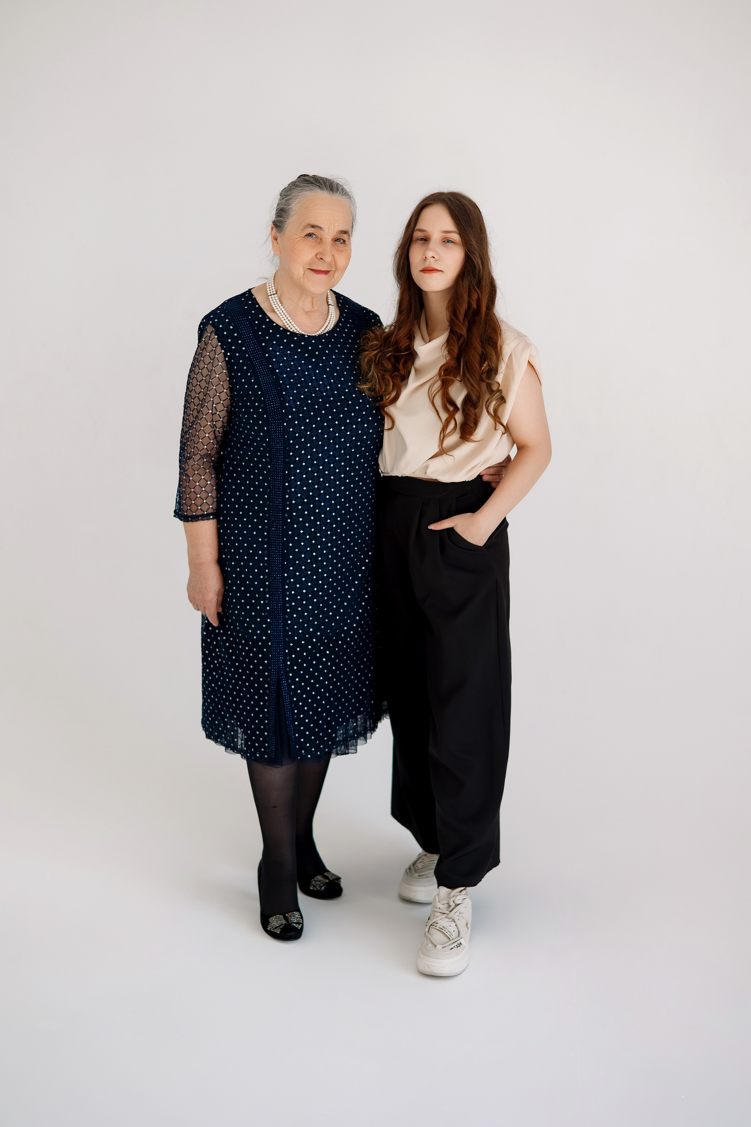 11 класс съемка на циклораме. Фотограф Любовь Корниенко, Примоский край