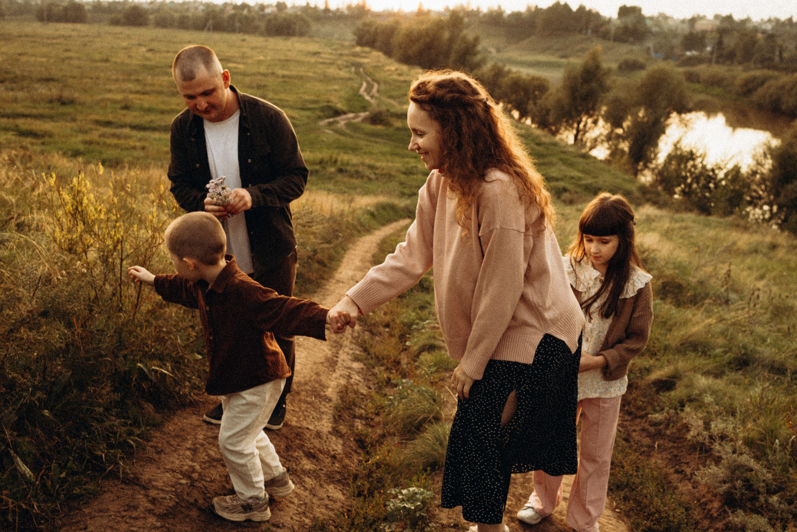 В лучах заката. Lifestyle семейный и детский фотограф в Омске Иванова Екатерина