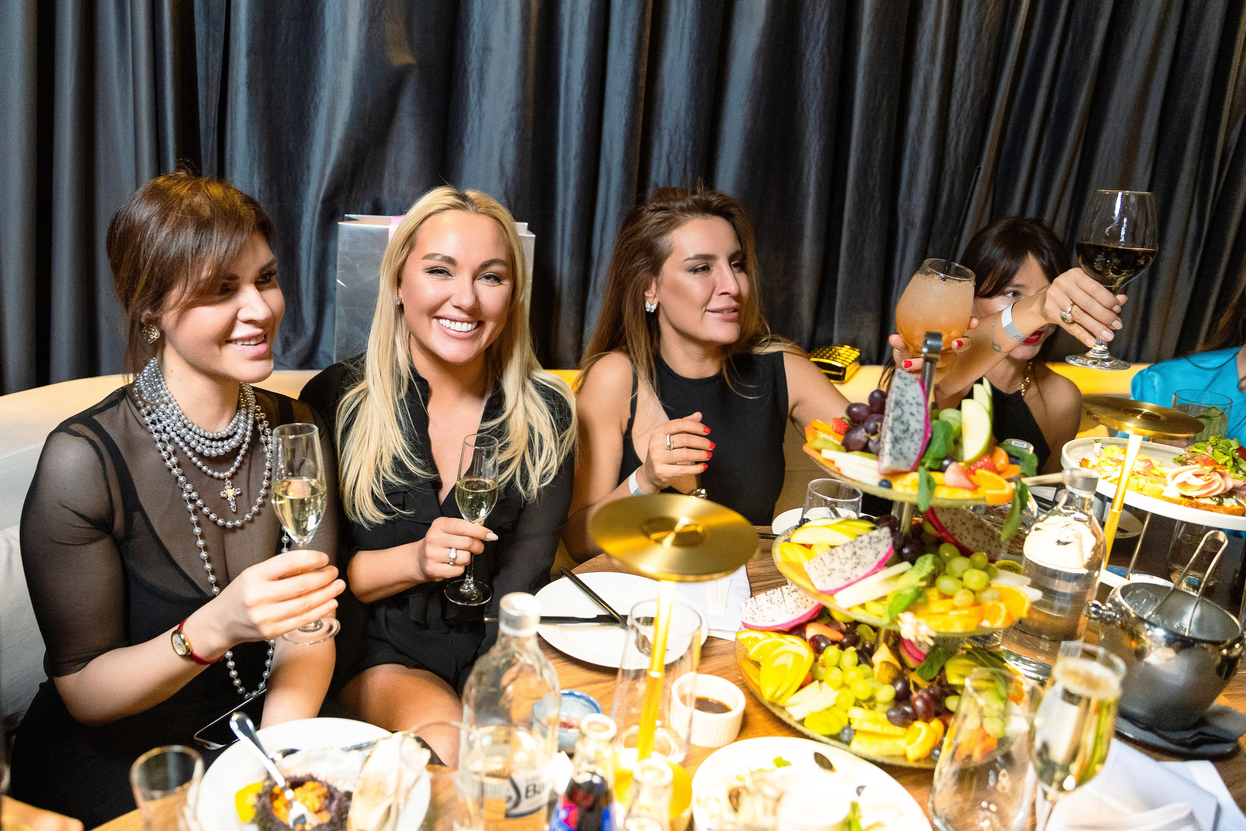 День Рождения Светланы. Клуб Бериот. Репортажный Фотограф Александр Назаров. Москва и М.О