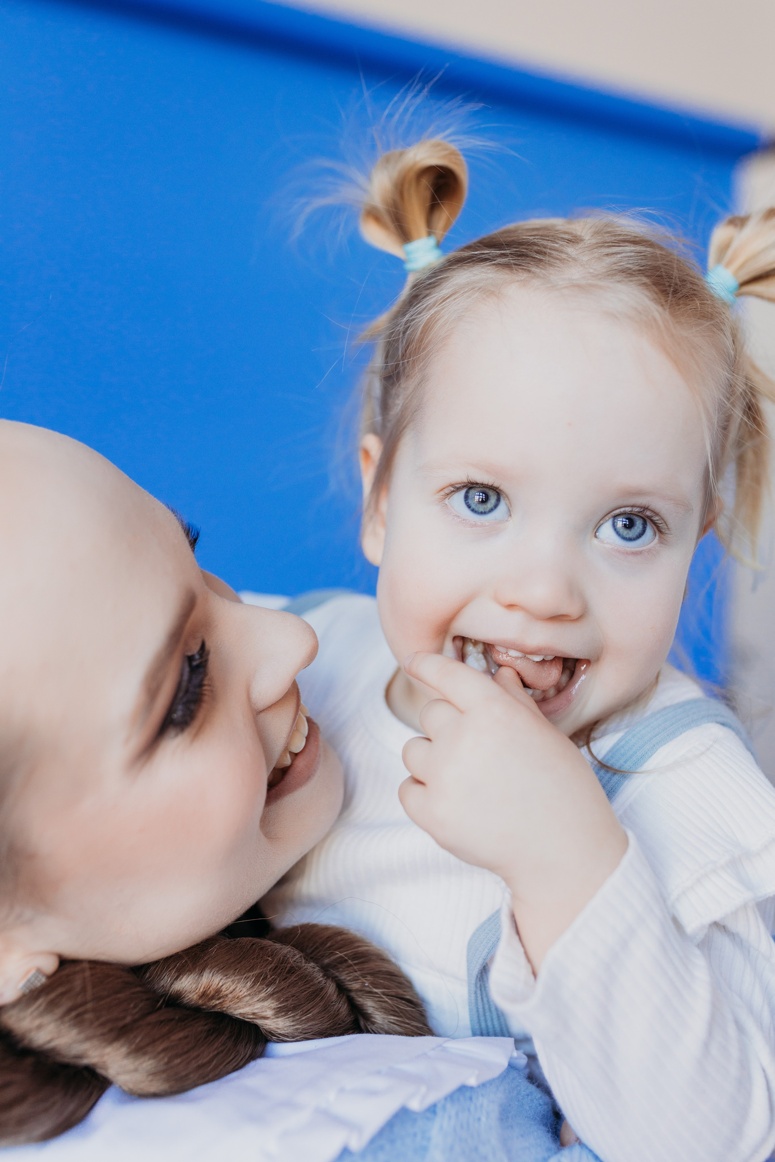 Семейная съемка в студии. Семейный и детский фотограф в Санкт-Петербурге Авдошова Надежда