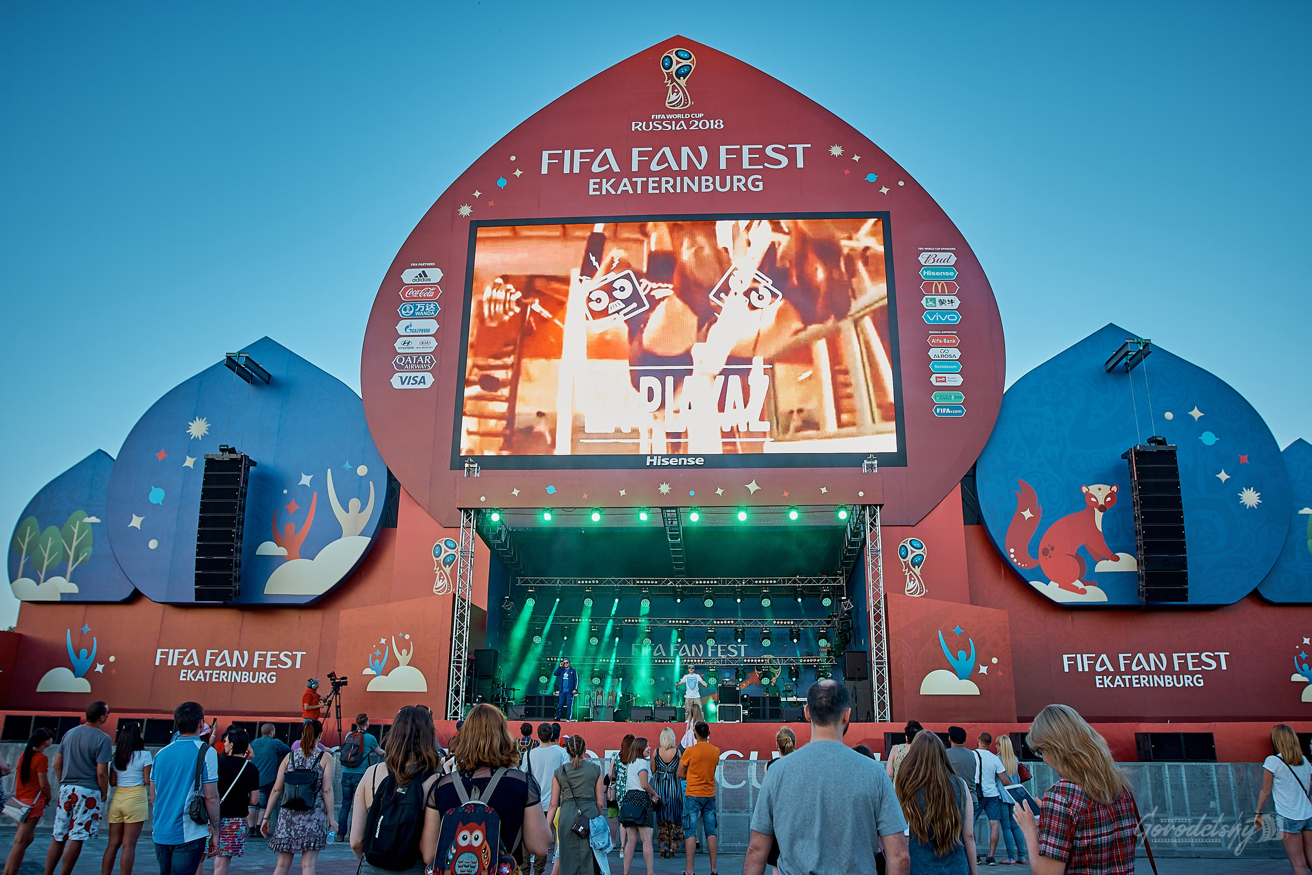 Fifa Fan Fest 30 июня-01 июля 2018. Профессиональный фотограф в Екатеринбурге Юра Сахар