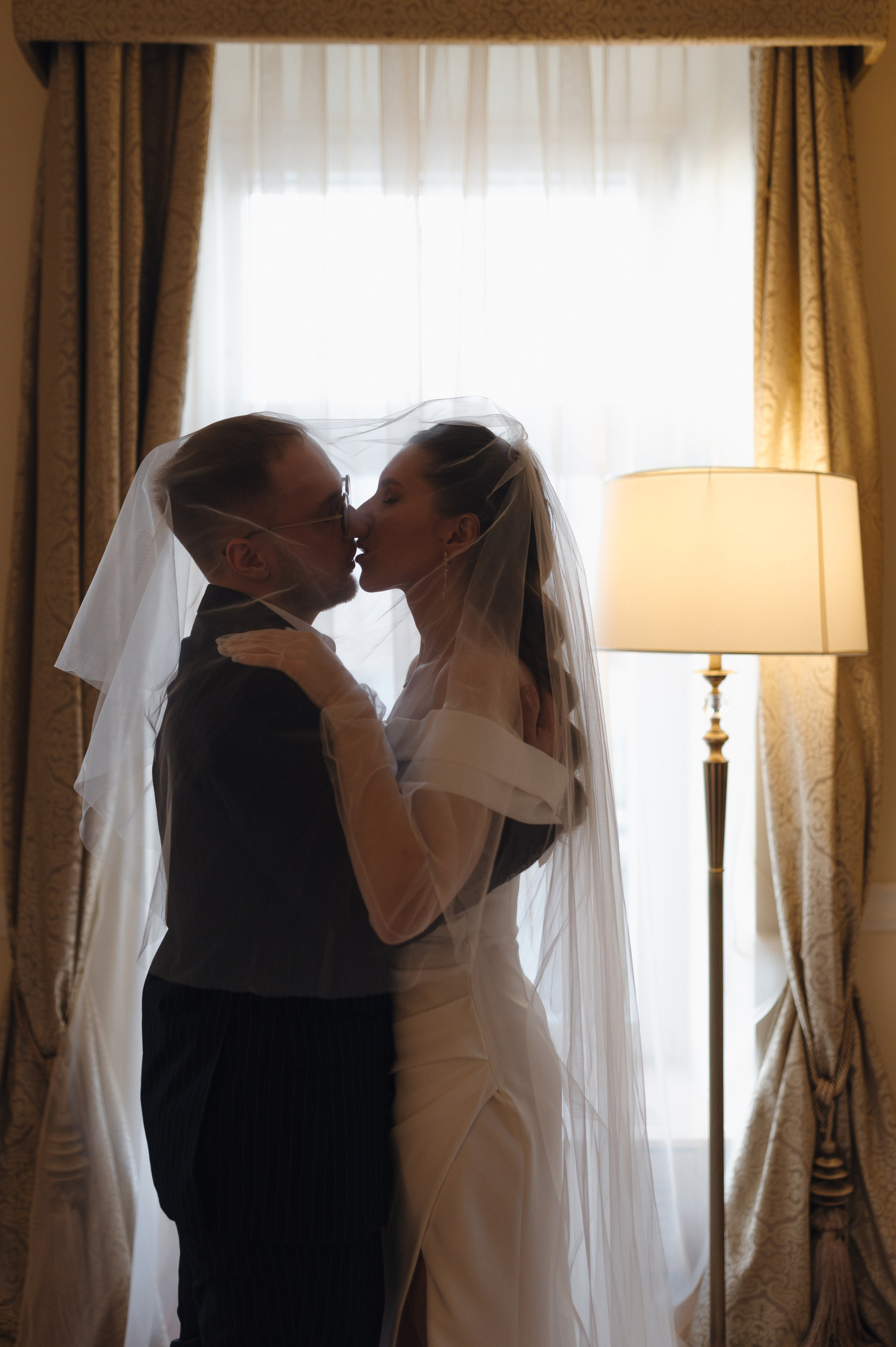 Екатерина и Фёдор, Грибоедовский ЗАГС, Отель Балчуг Кемпински. Свадебный фотограф Москва и Санкт-Петербург. Анастасия Чудина