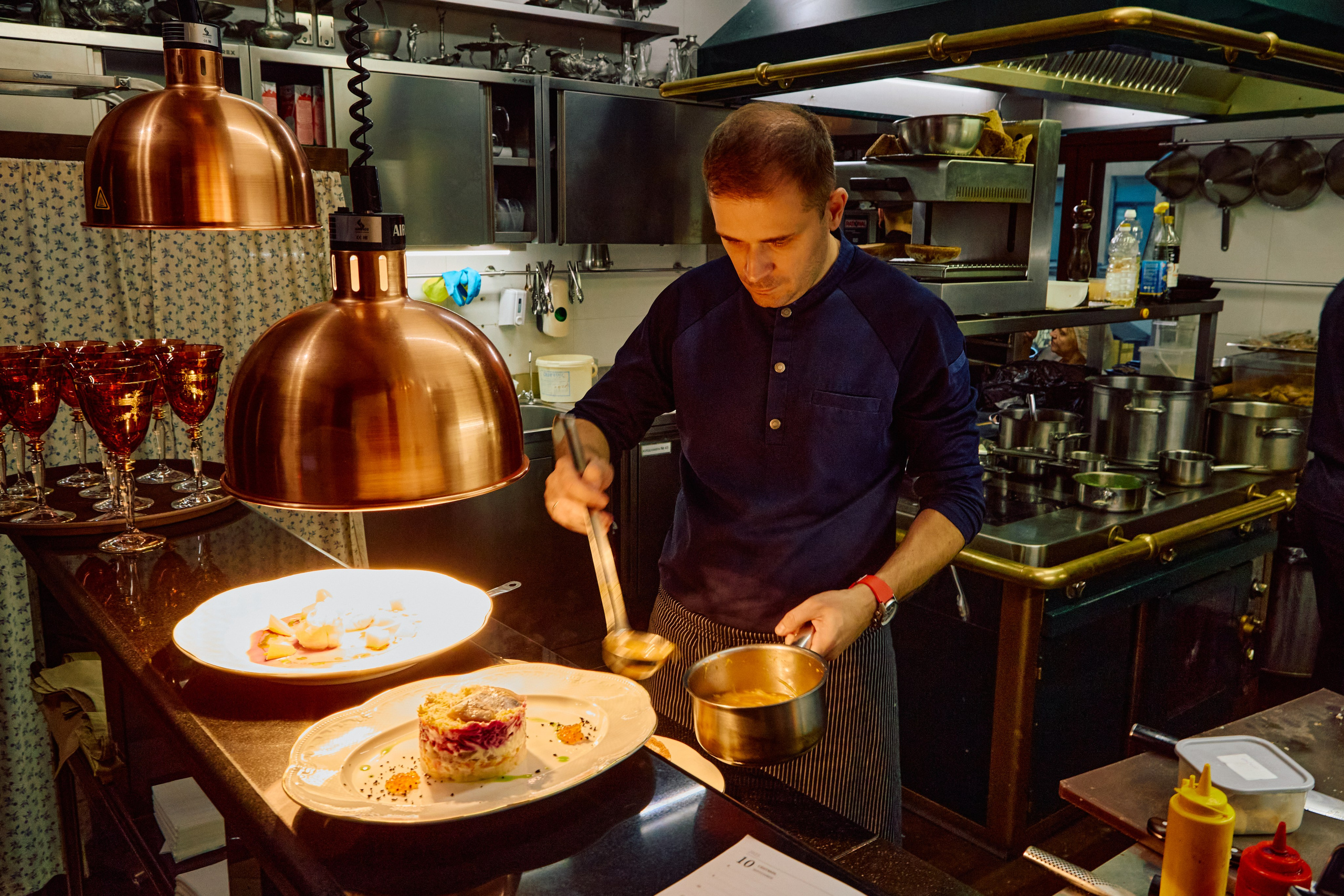 Stories at the table. Фотограф в Санкт-Петербурге Владимир Тихомиров