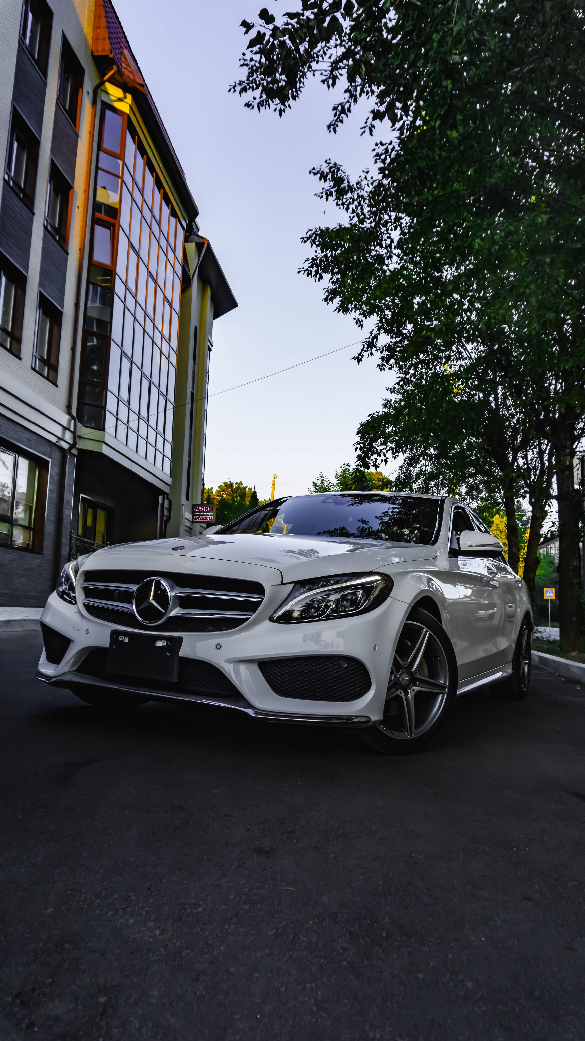 Mercedes-Benz C180. SHDEN — Photographer | Content Creator