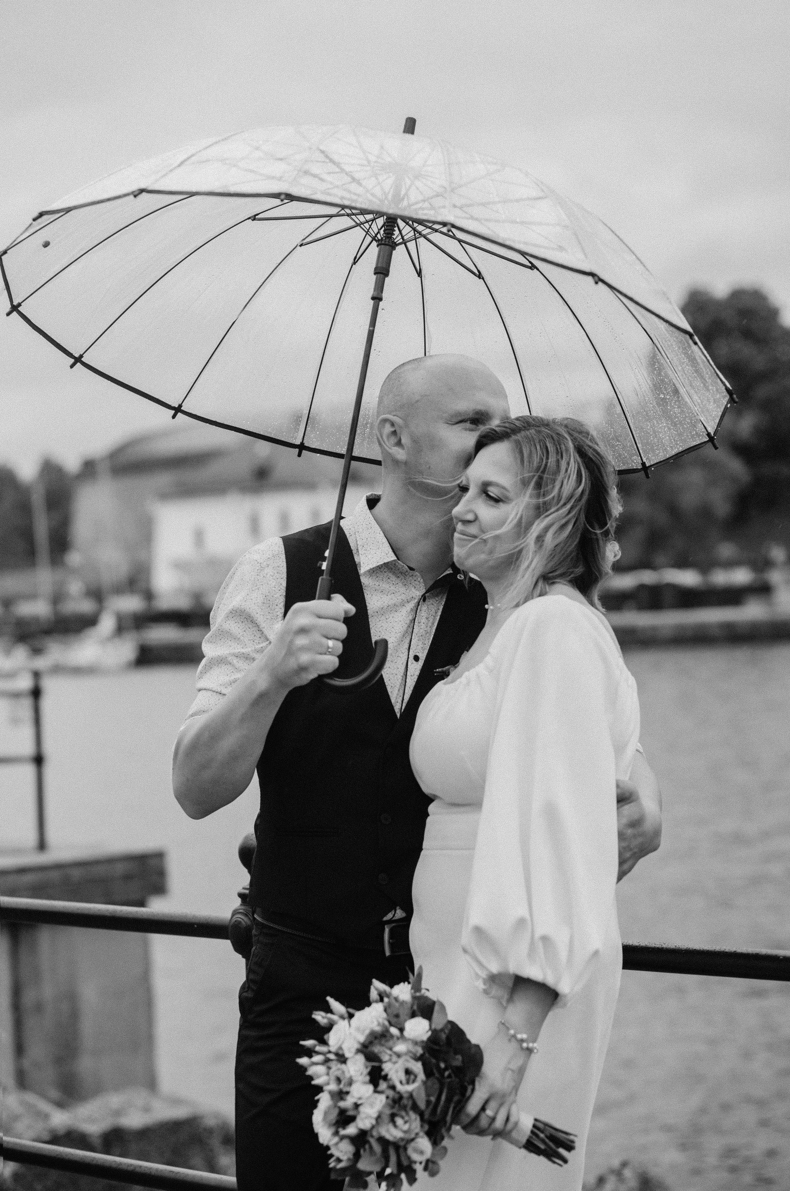 ЕЛЕНА и РОМАН | B&W | Выборг. Фотограф в Выборге | Юлия Басырова