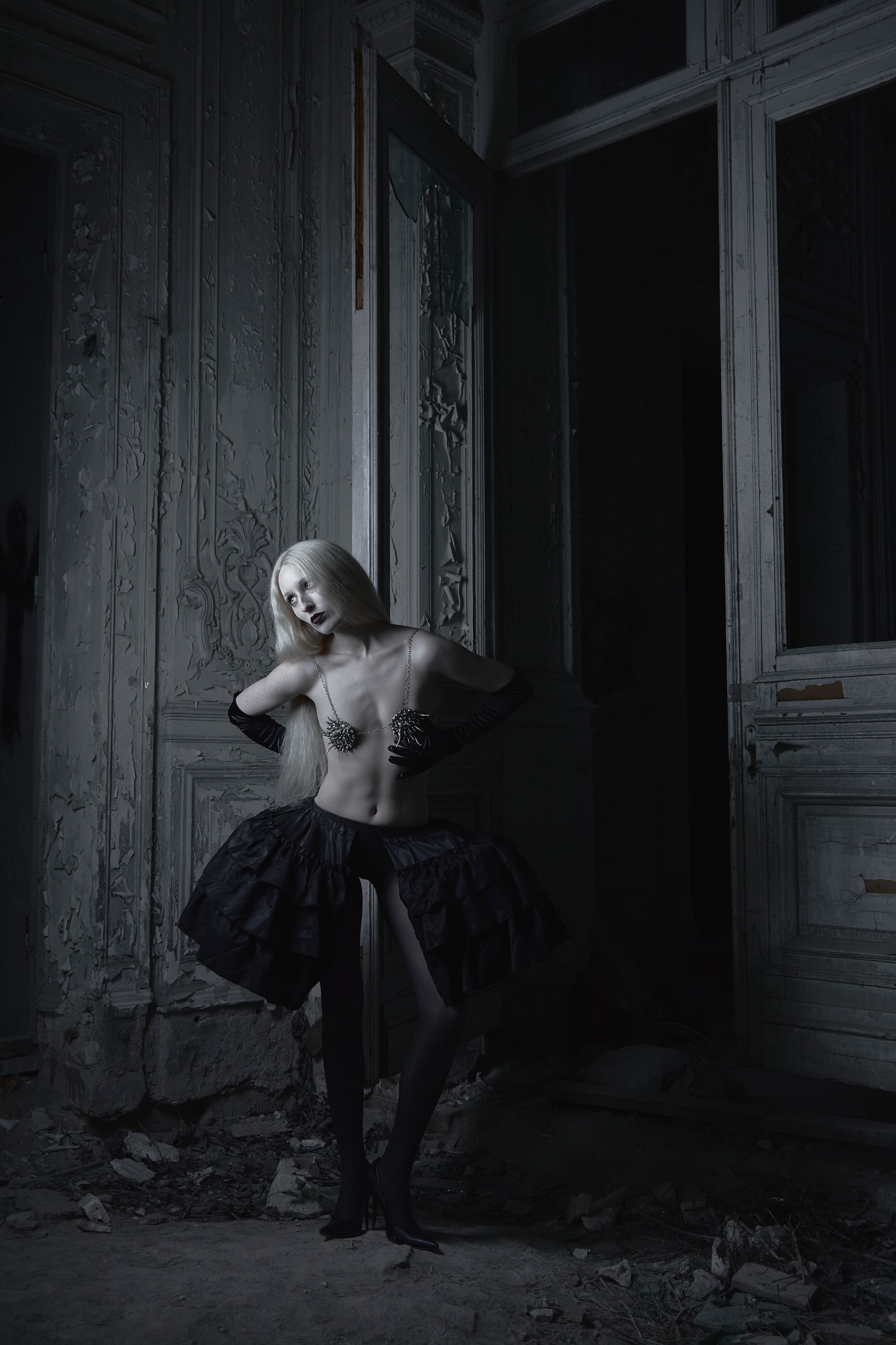 REL. Фотограф для брендов Любовь Батина (Спб/Мск)