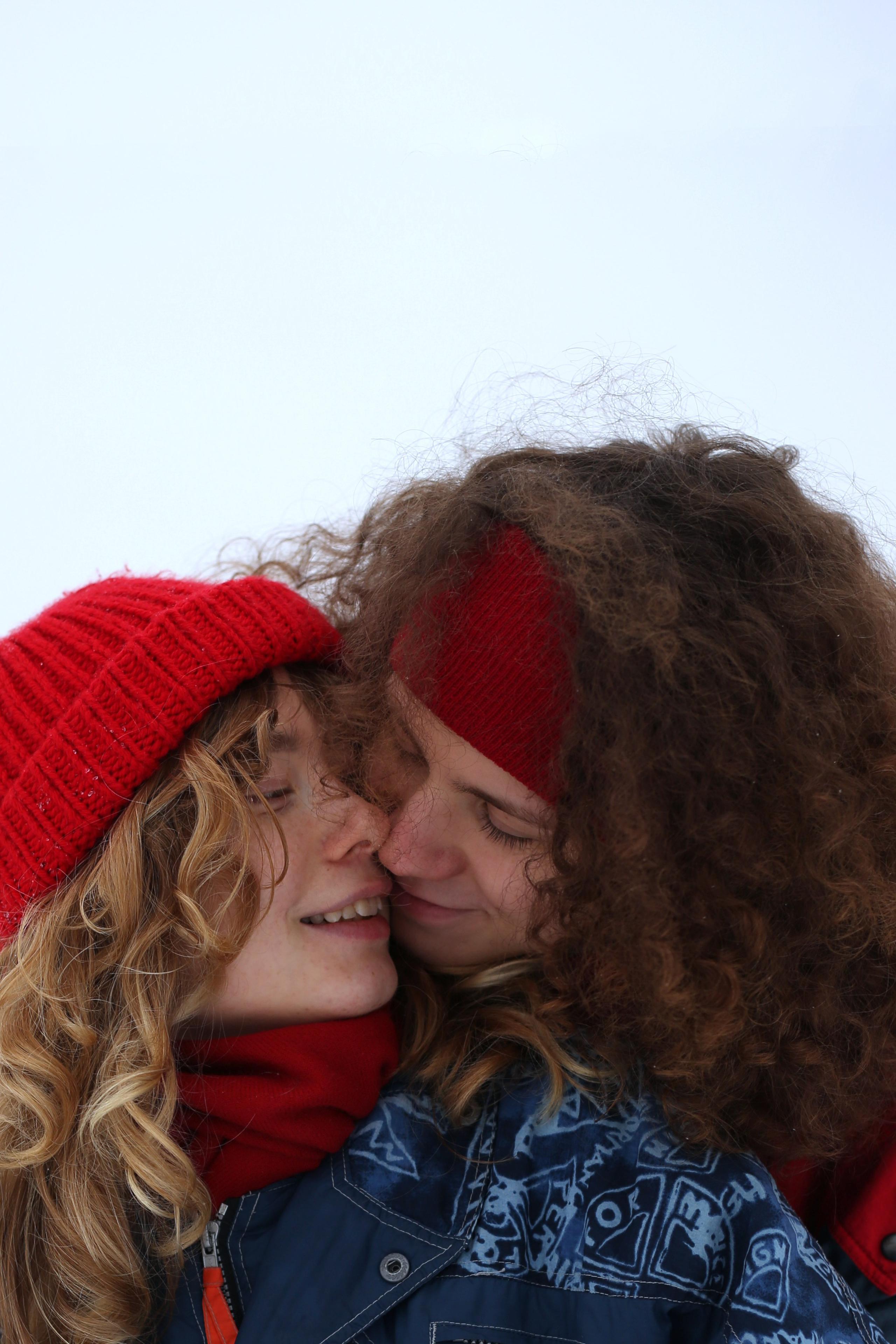 Парная фотосессия «сНежная прогулка» в Перми от MarCh Photography | Зимняя романтика и уют. MarCh Photography — Фотограф в Перми