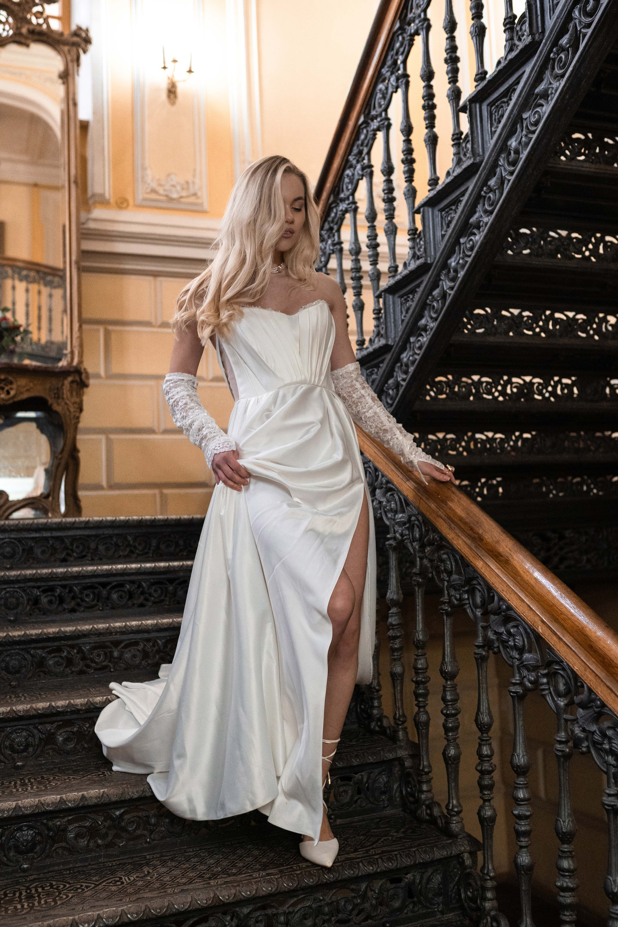 Свадебная фотосессия в&nbsp;Пушкинской библиотеке в&nbsp;Москве, регистрация брака библиотека- читальня Пушкина, библиотека Пушкина церемония, адрес счастья библиотека Пушкина, фотограф Москва на&nbsp;регистрацию