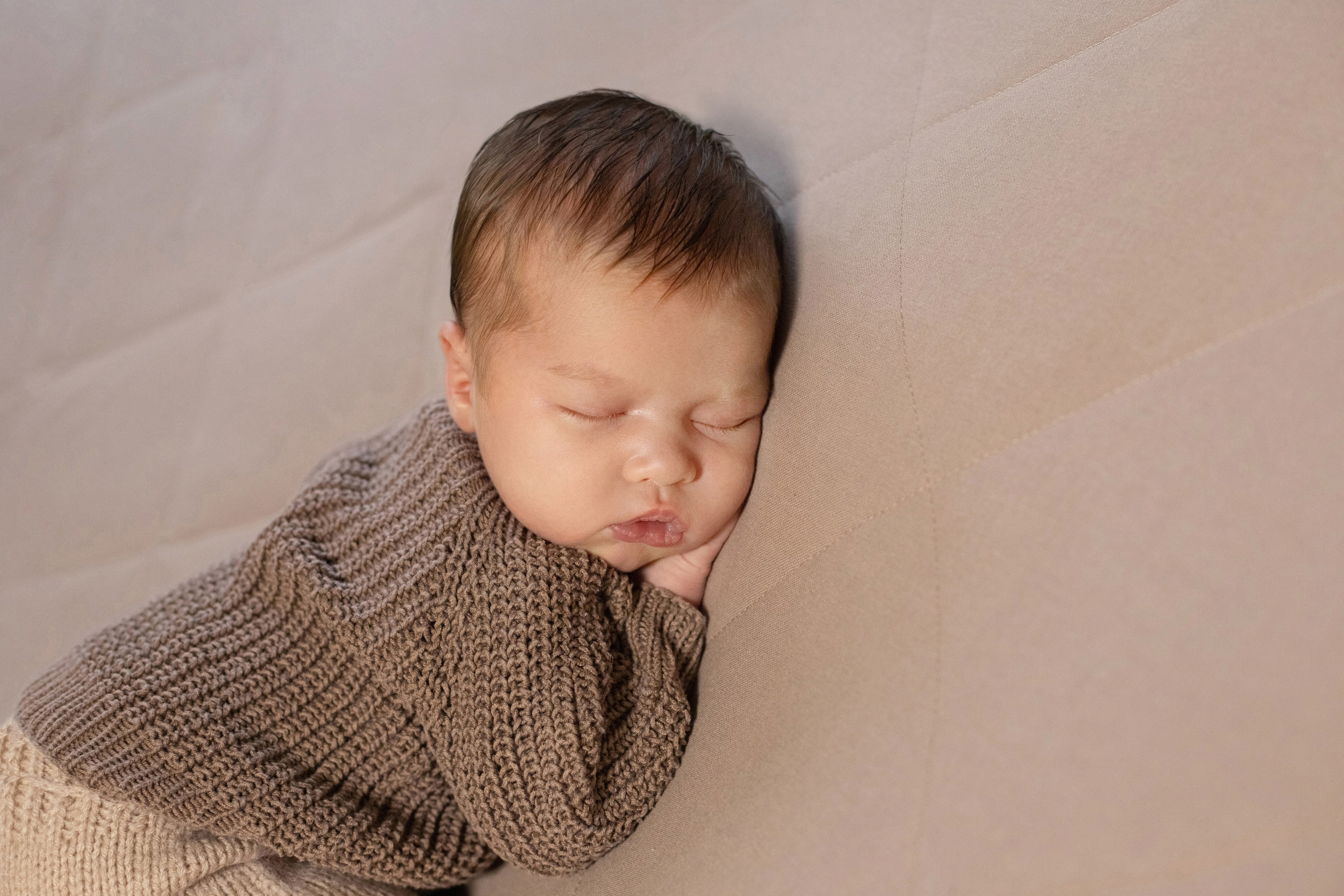 Анастасия (Итого). Фотограф новорожденных в Екатеринбурге Татьяна Продан