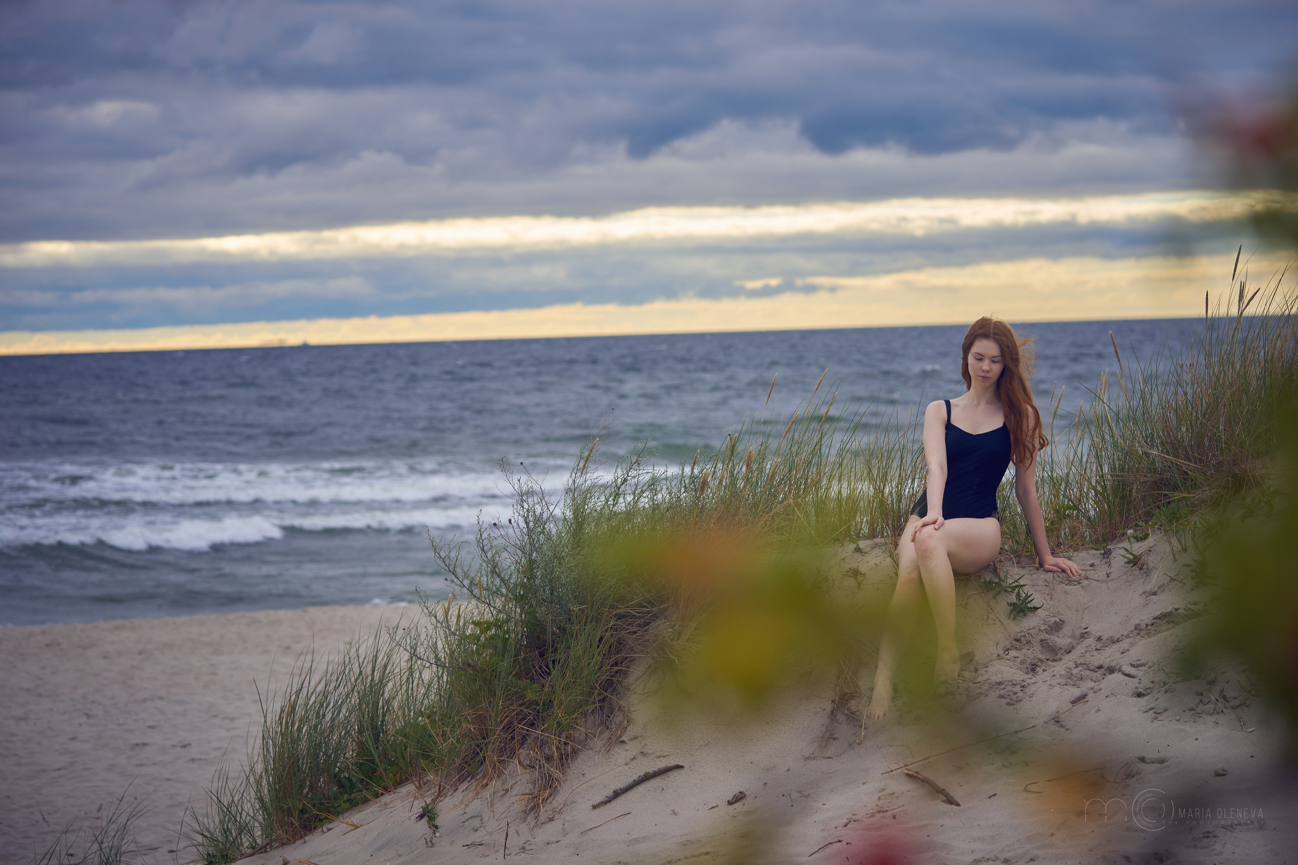 Полина и море. Фотограф Мария Оленева