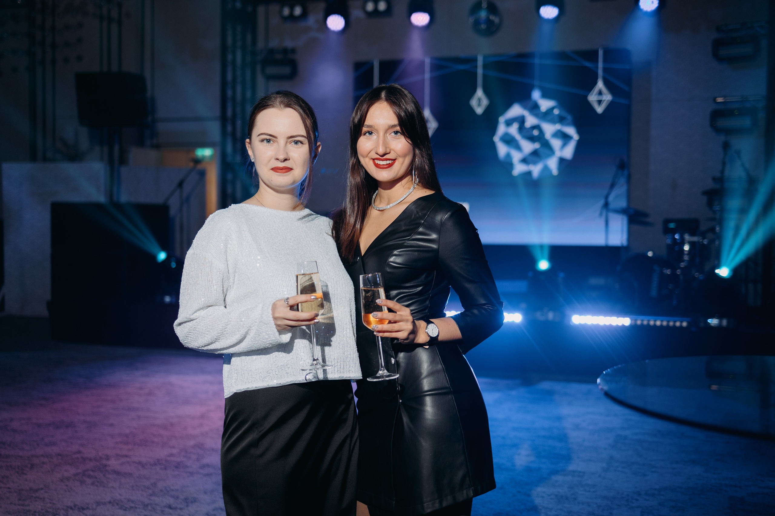 Технологии доверия | корпоратив. Showbiz | Fashion | Reportage