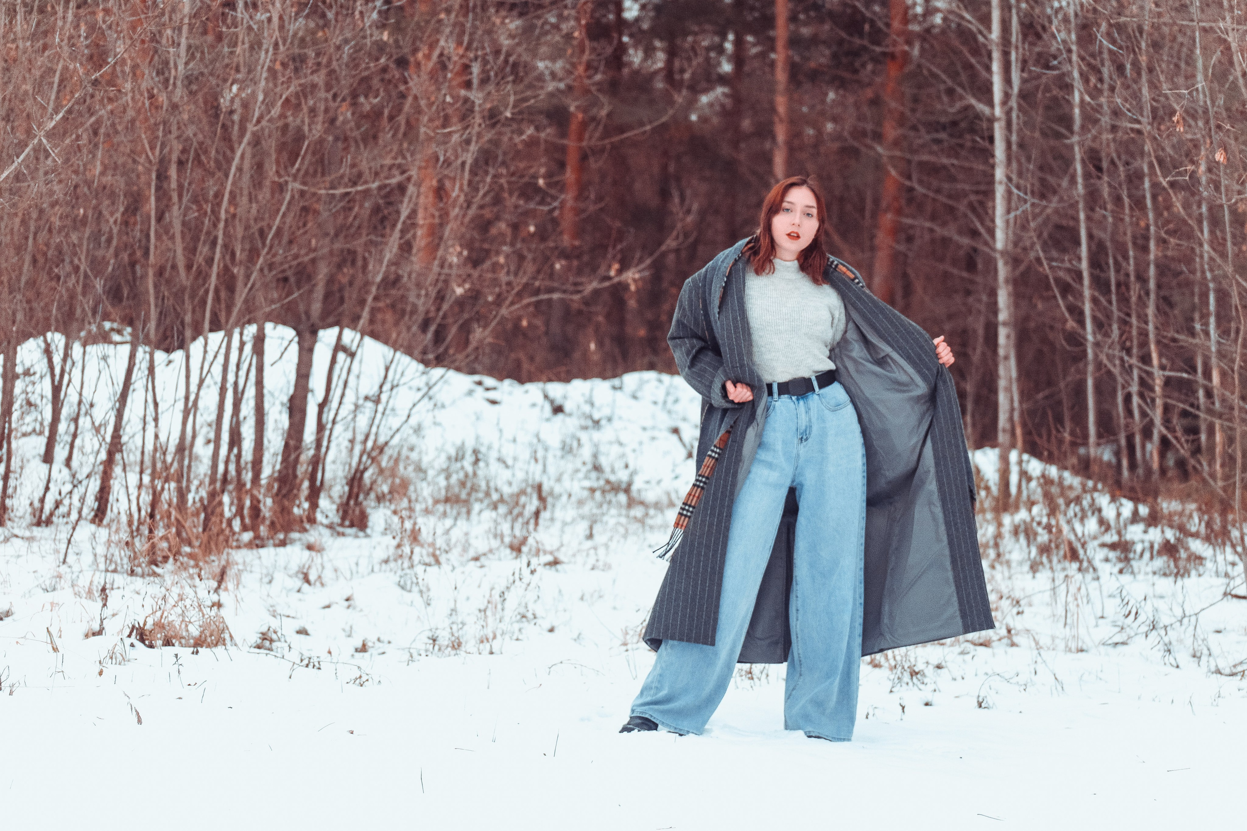 Ксюша в лесу. Фотограф Пермь. Фотосессия в фотостудии Перми и на свежем воздухе