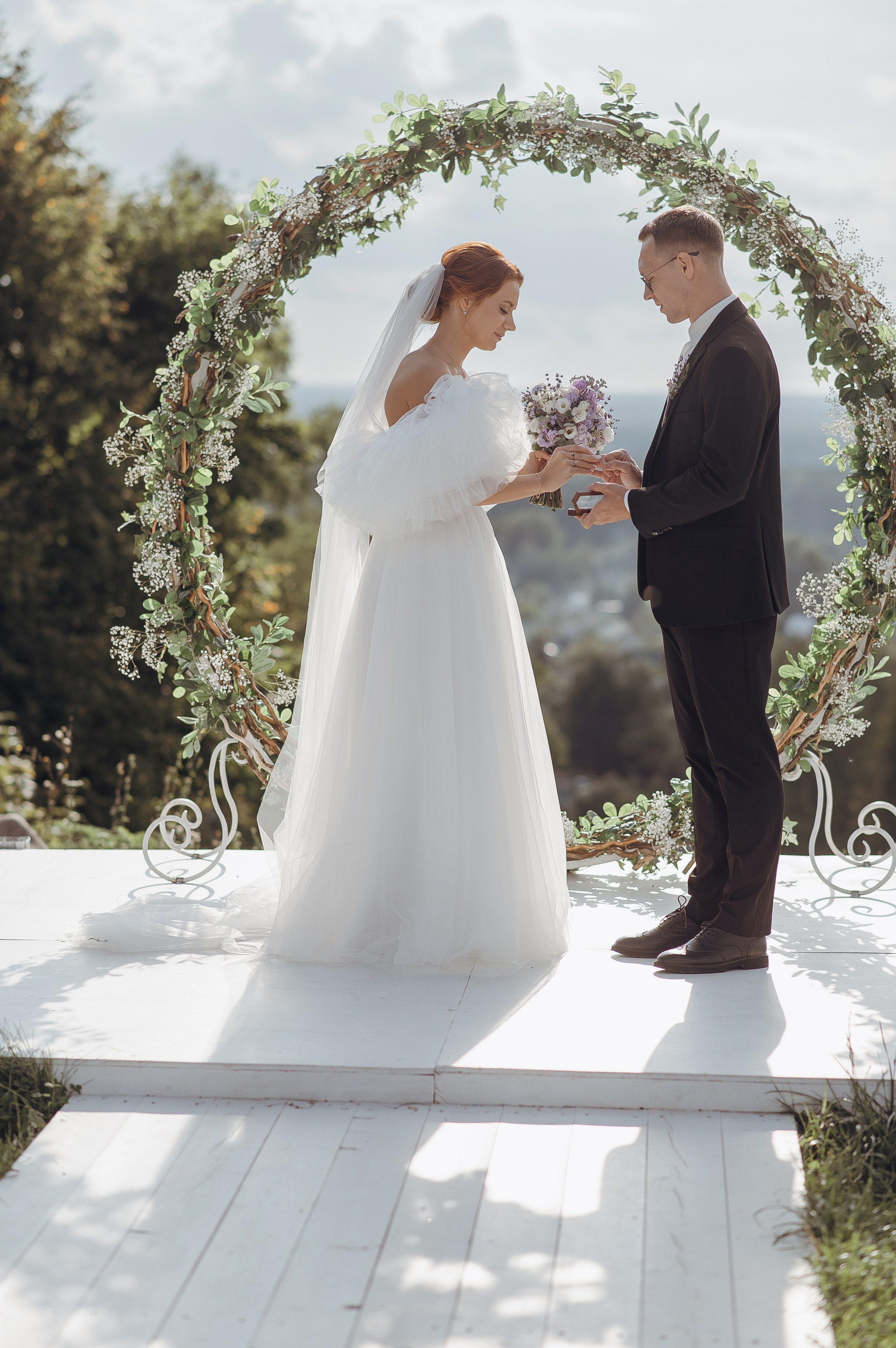 Семейный и дружелюбный свадебный день Людмилы и Сергея. Свадебный фотограф в Ярославле Денис Медоваров